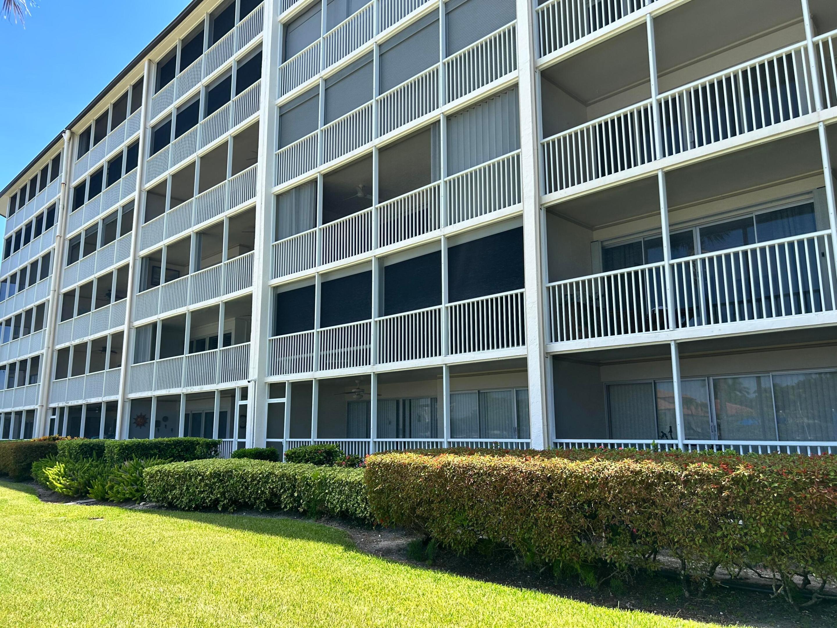 400 N Federal Highway 107