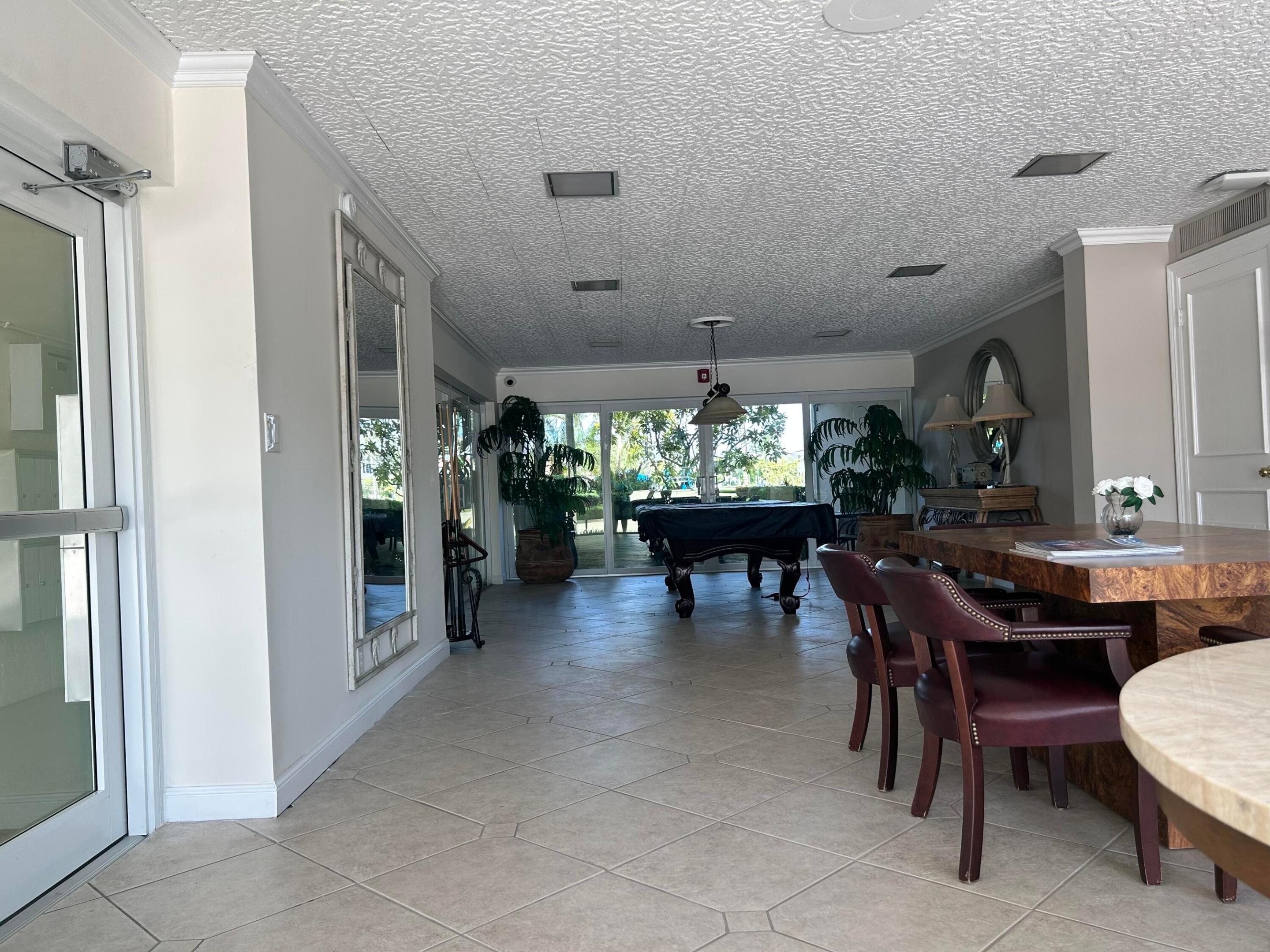 400 N Federal Highway 107
