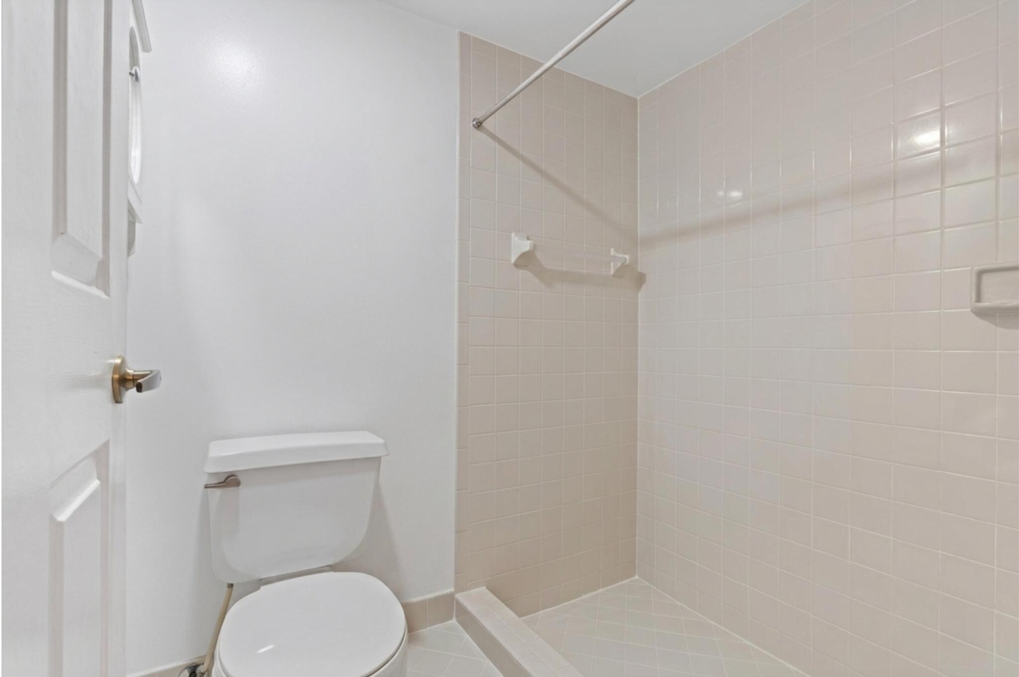 3325 Jaywood Terrace 1090