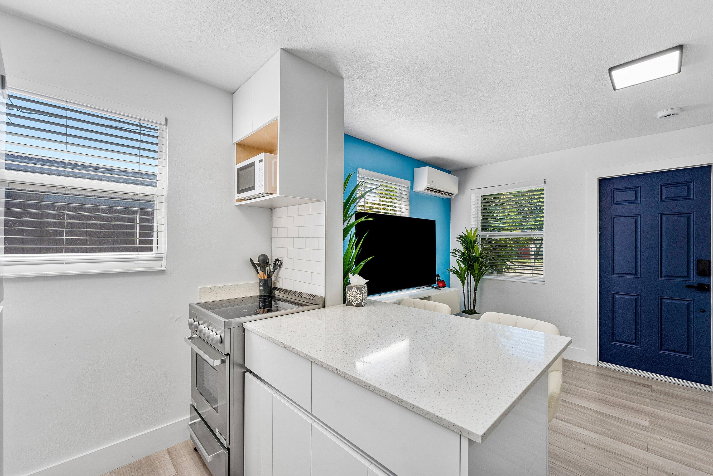 1545 NE 32nd Street 2