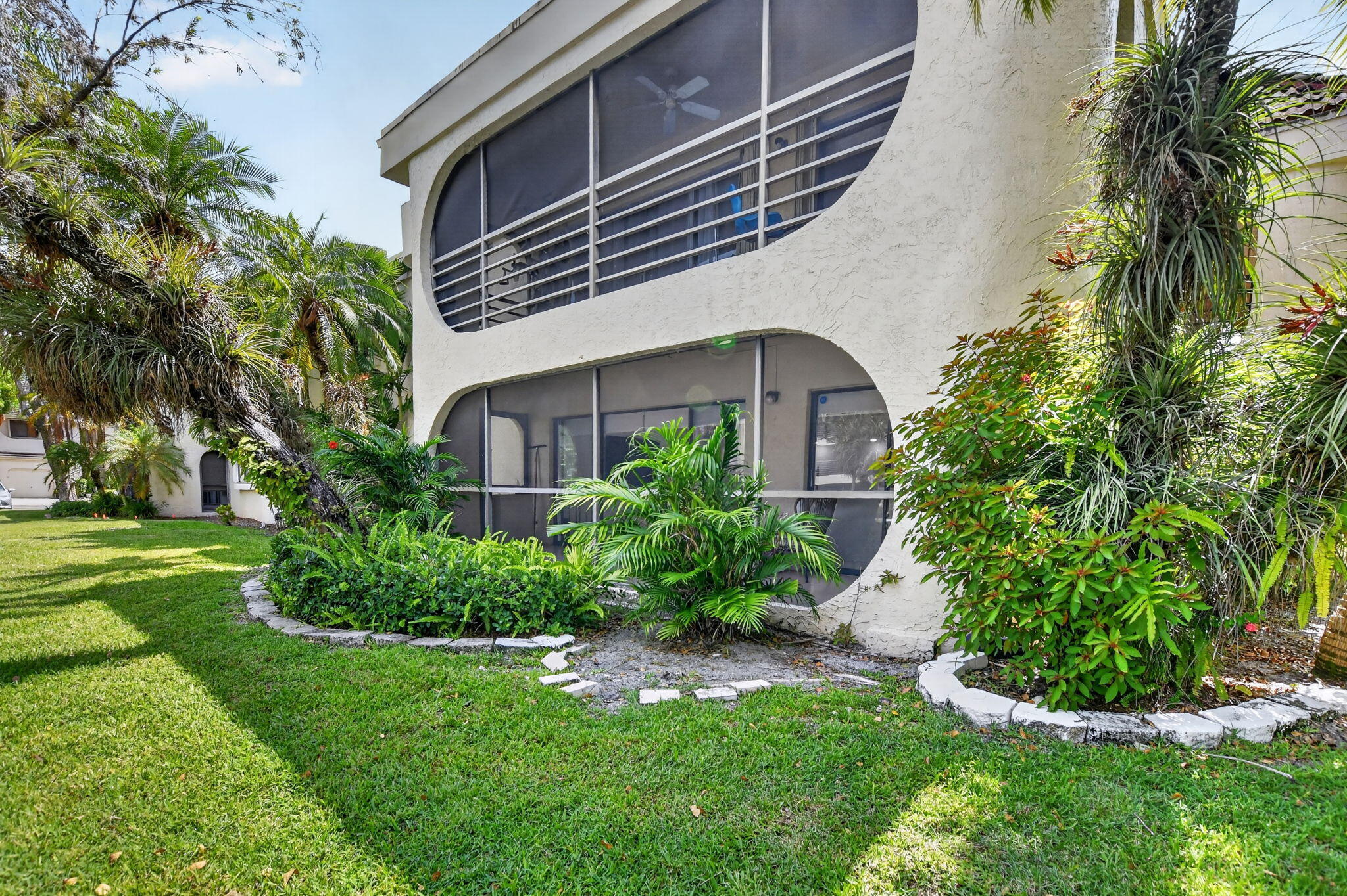 6335 W Longboat Ln W W 104