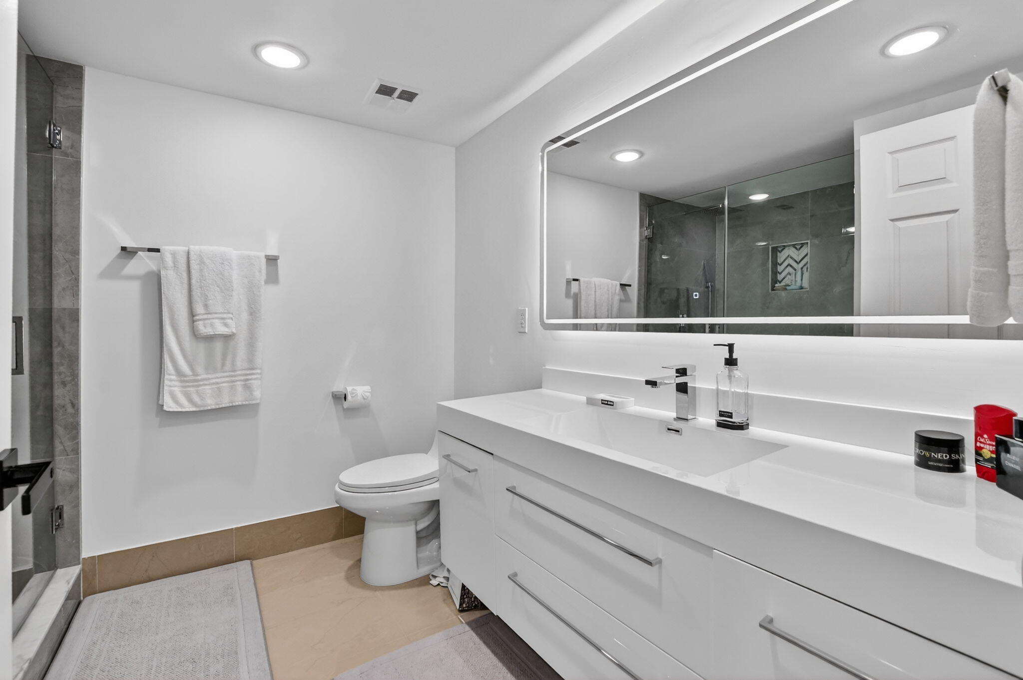 6335 W Longboat Ln W W 104