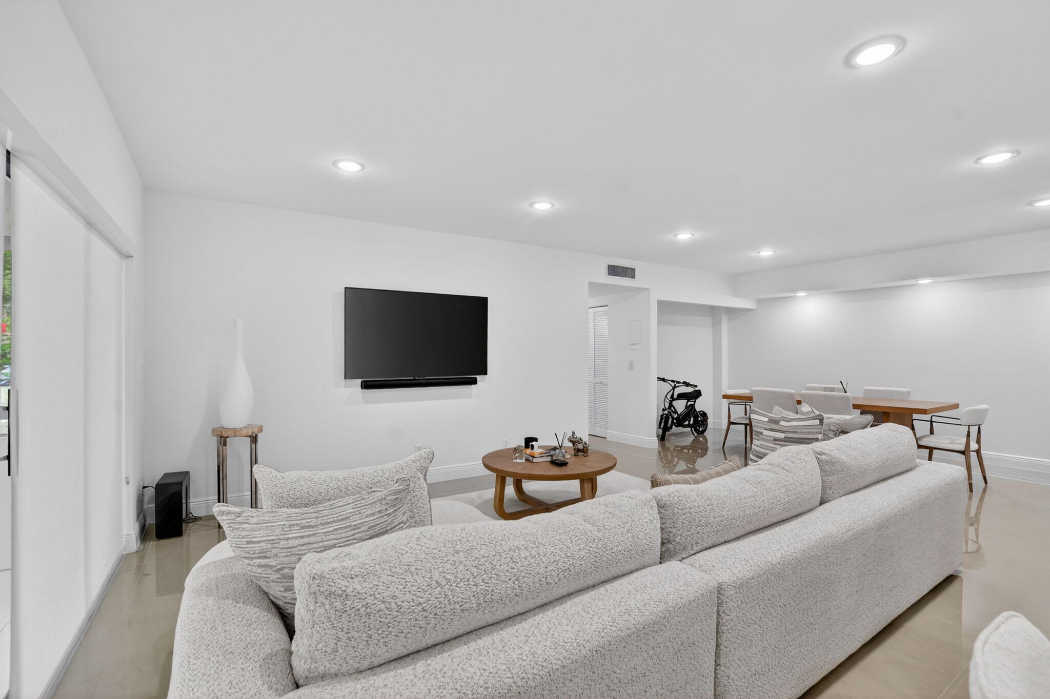 6335 W Longboat Ln W W 104