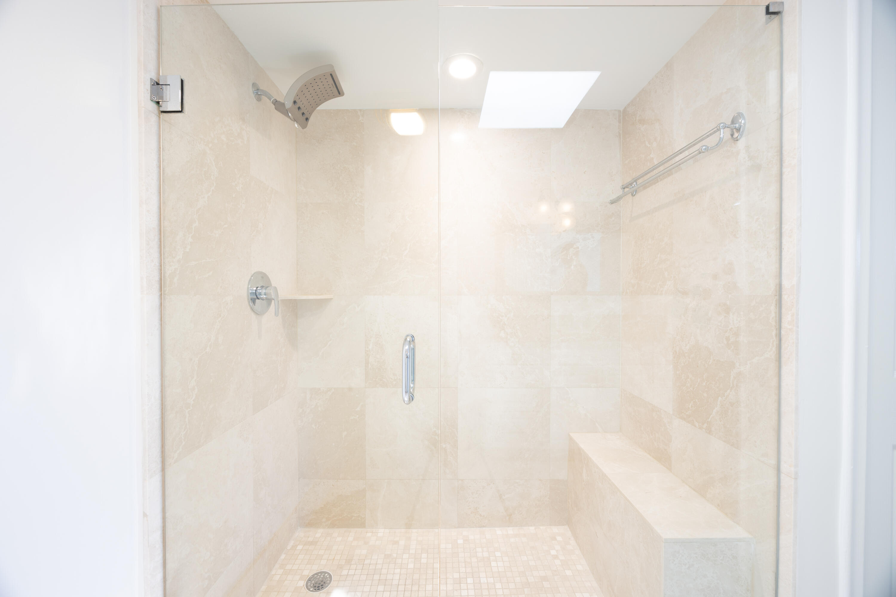 801 Palm Trail 9
