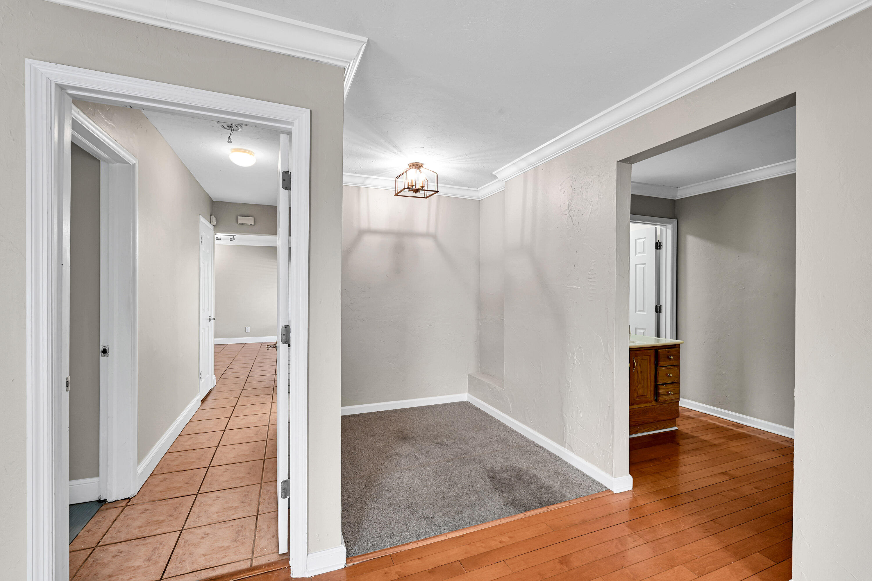 901 SE 12th Avenue