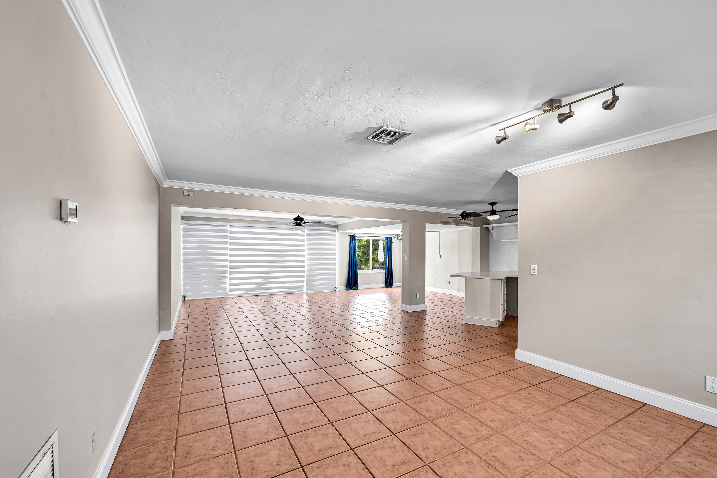 901 SE 12th Avenue