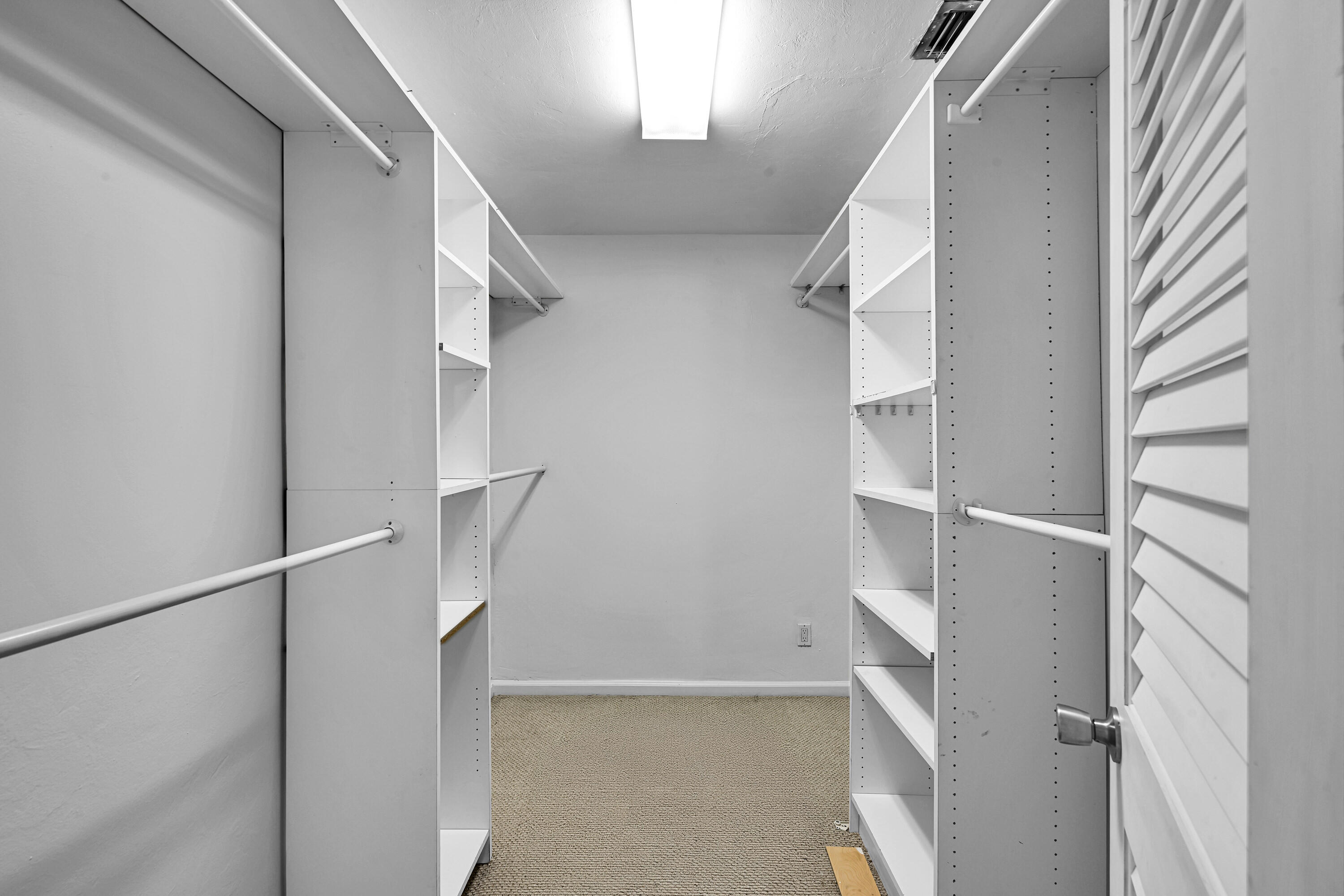 901 SE 12th Avenue
