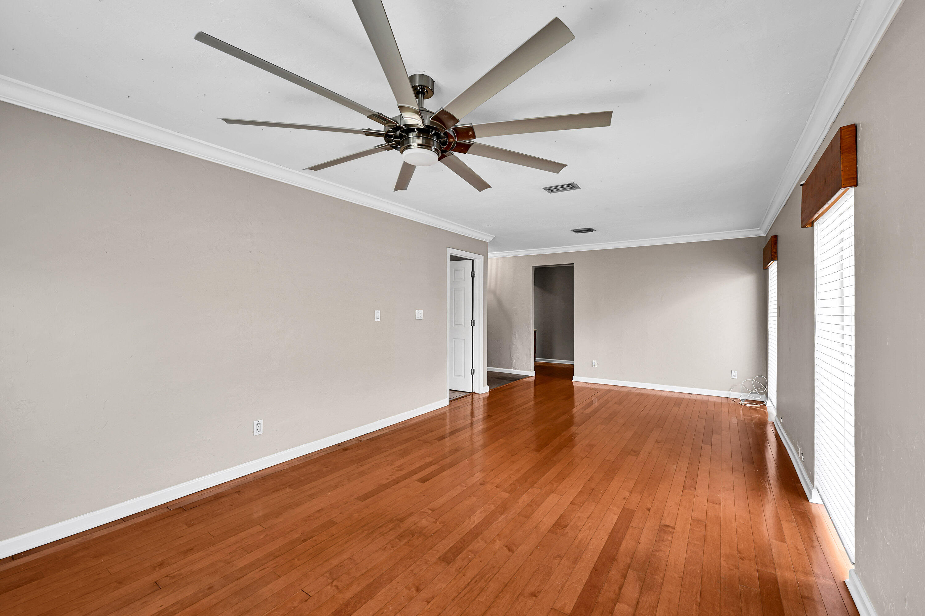 901 SE 12th Avenue