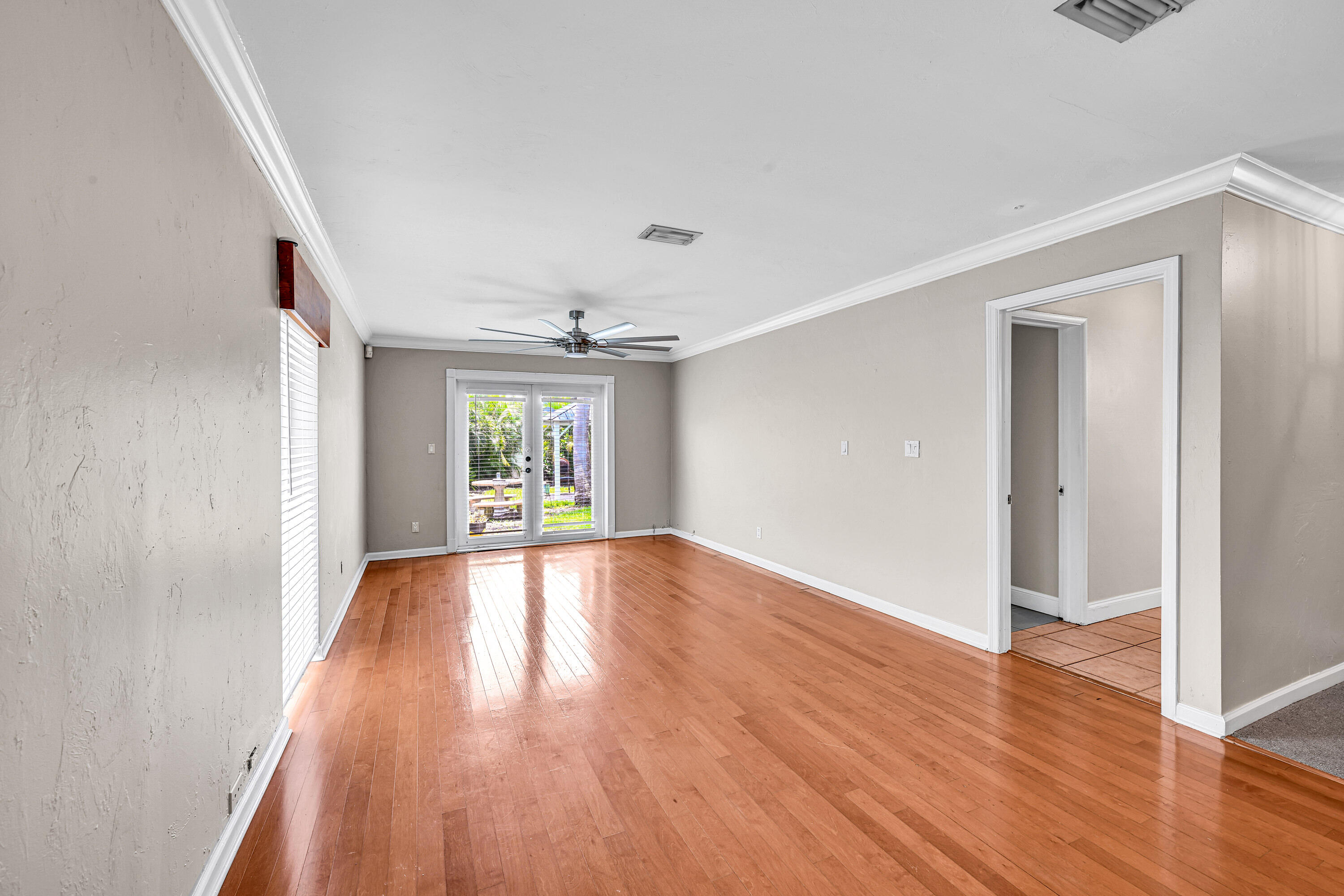 901 SE 12th Avenue