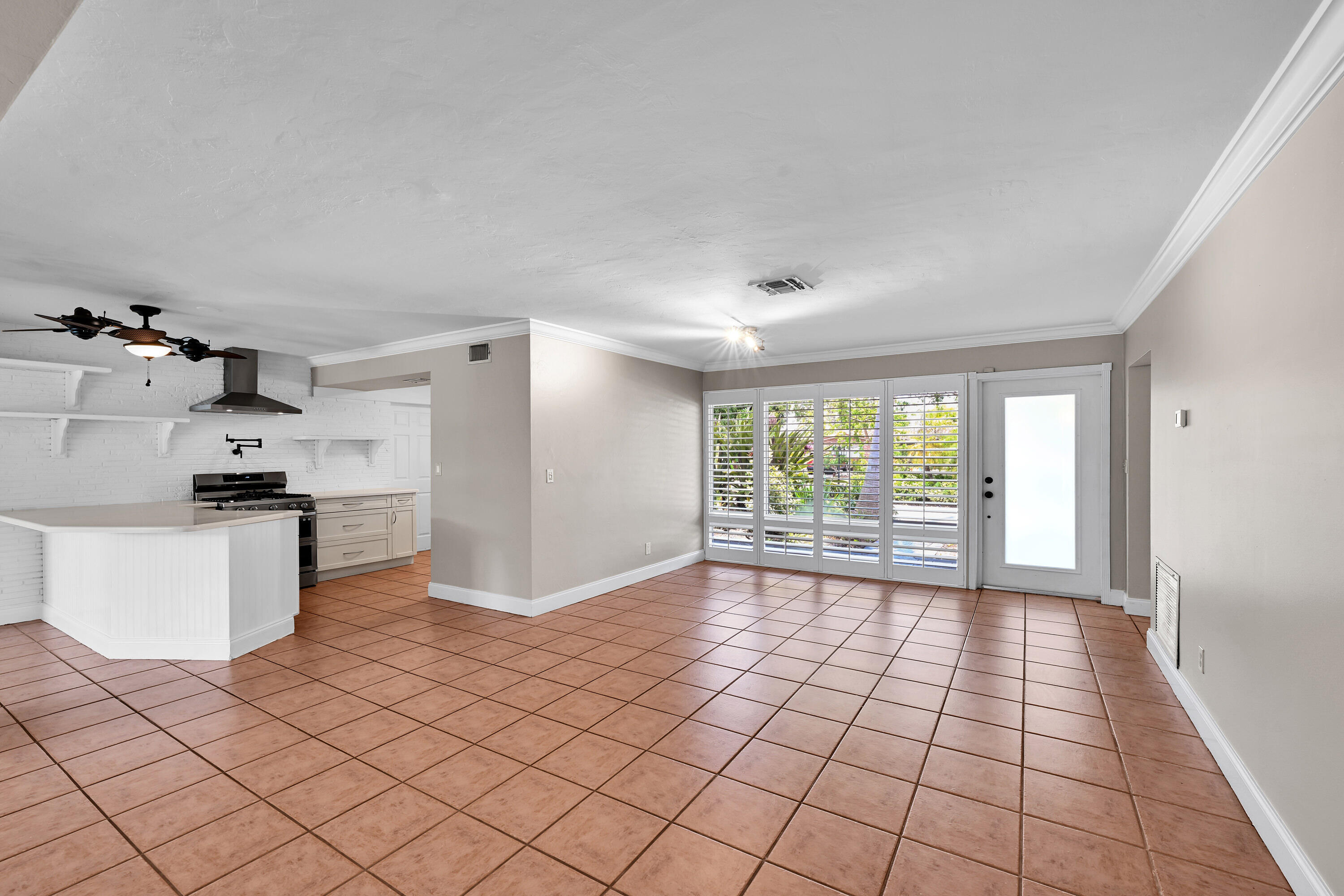 901 SE 12th Avenue
