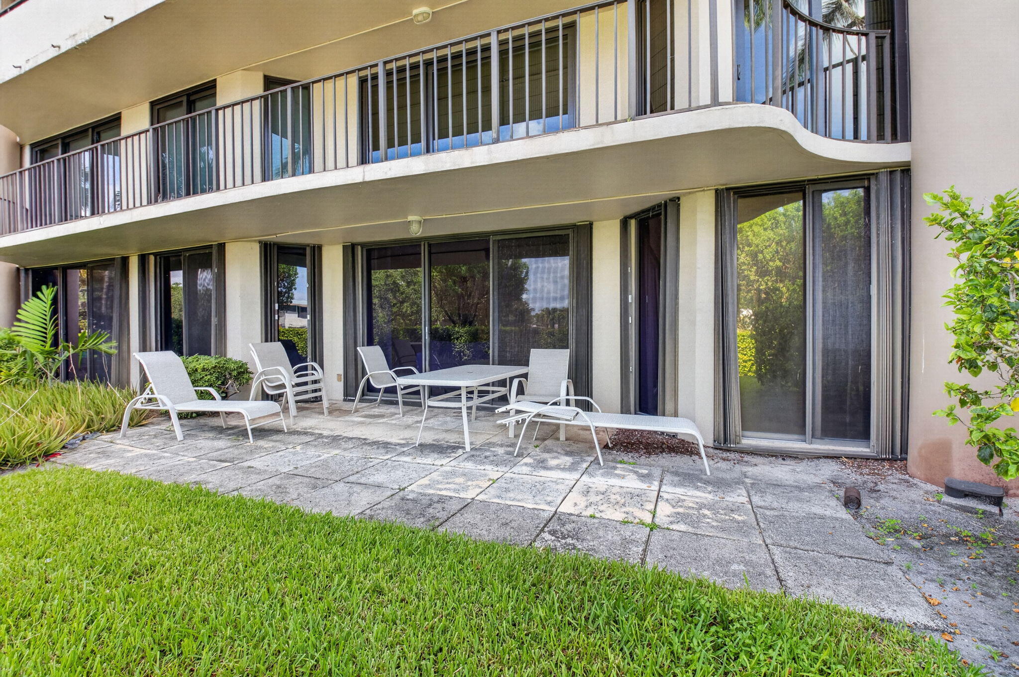 1401 S Ocean Boulevard 1060