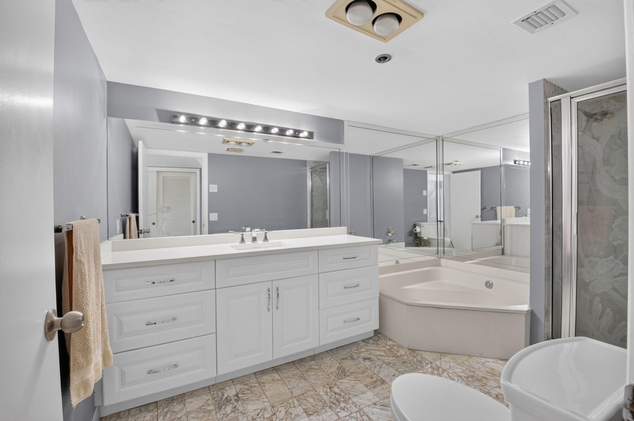 1401 S Ocean Boulevard 1060