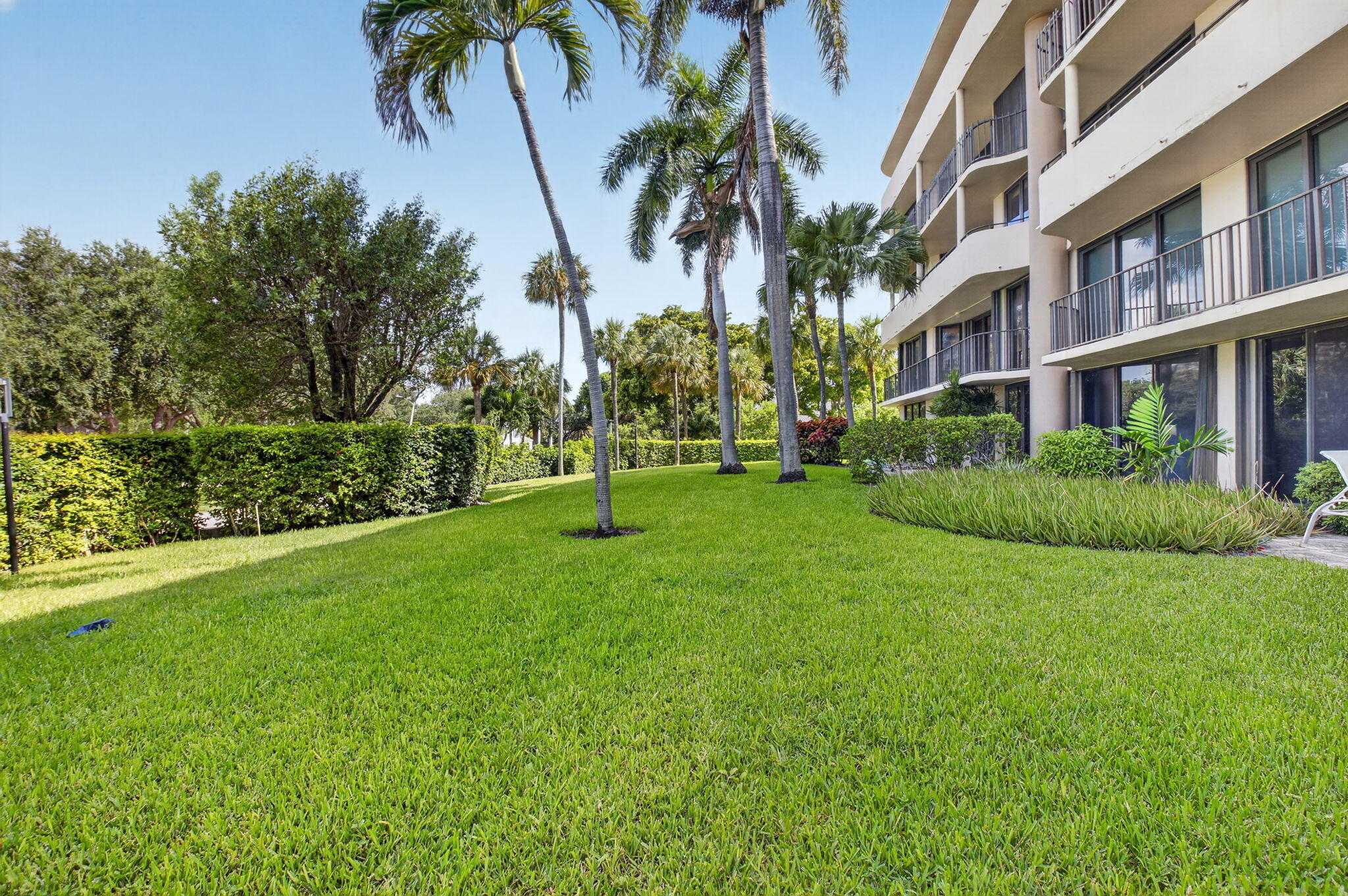 1401 S Ocean Boulevard 1060