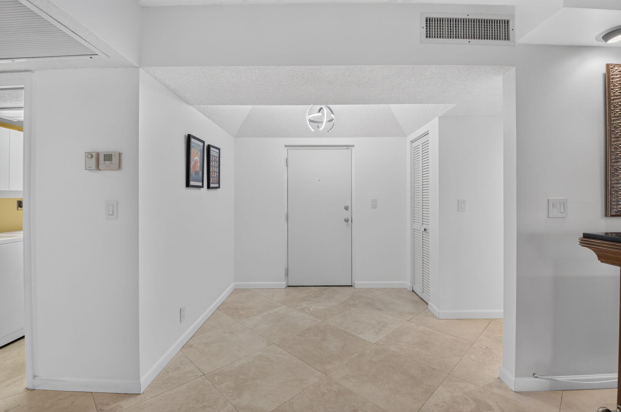 1401 S Ocean Boulevard 1060