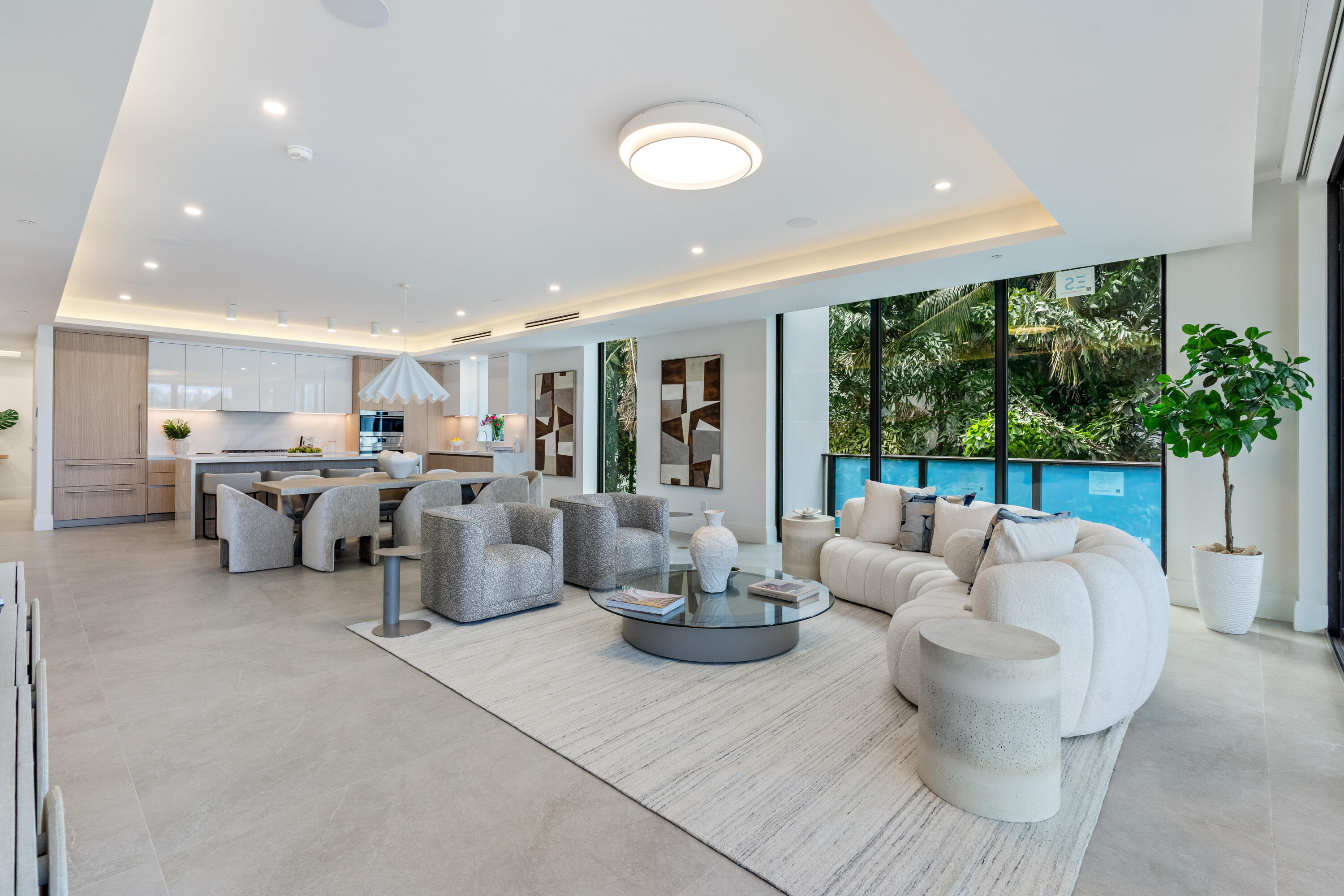 87 Isle Of Venice Drive 401n