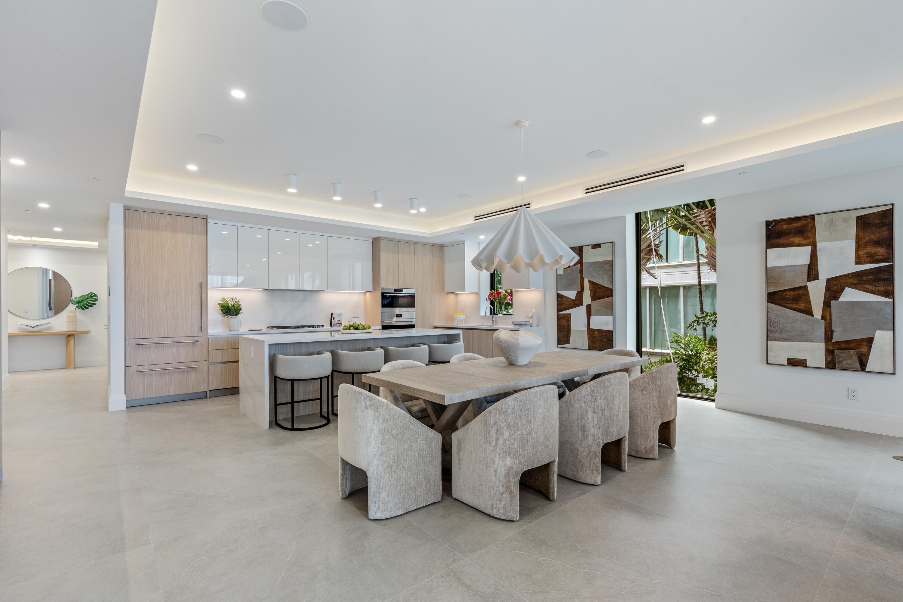 87 Isle Of Venice Drive 401n