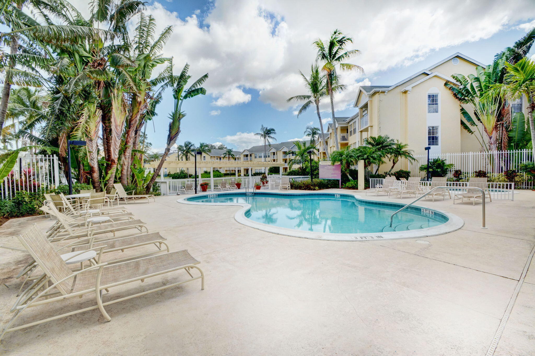 6323 La Costa Drive M