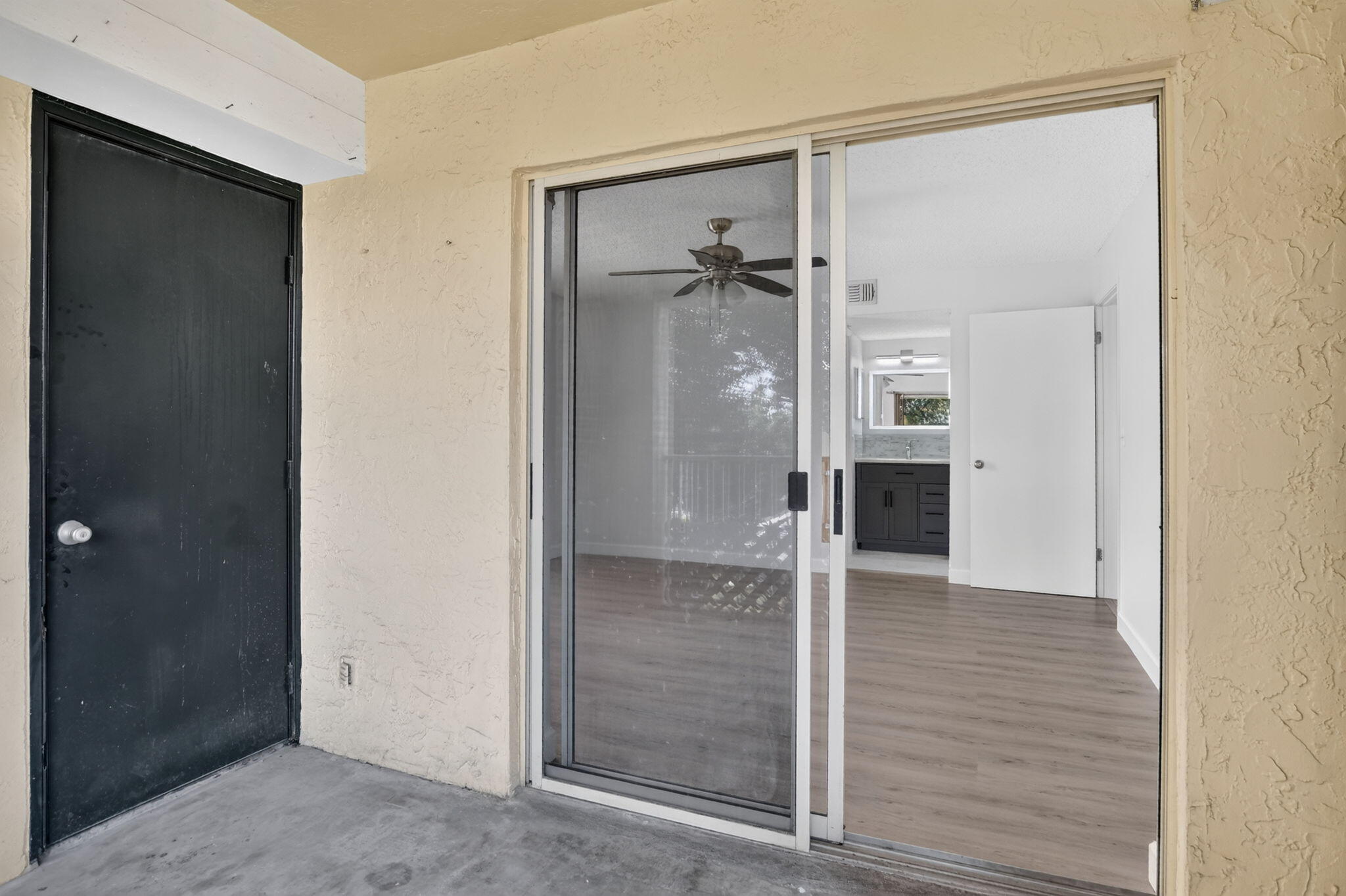 6323 La Costa Drive M