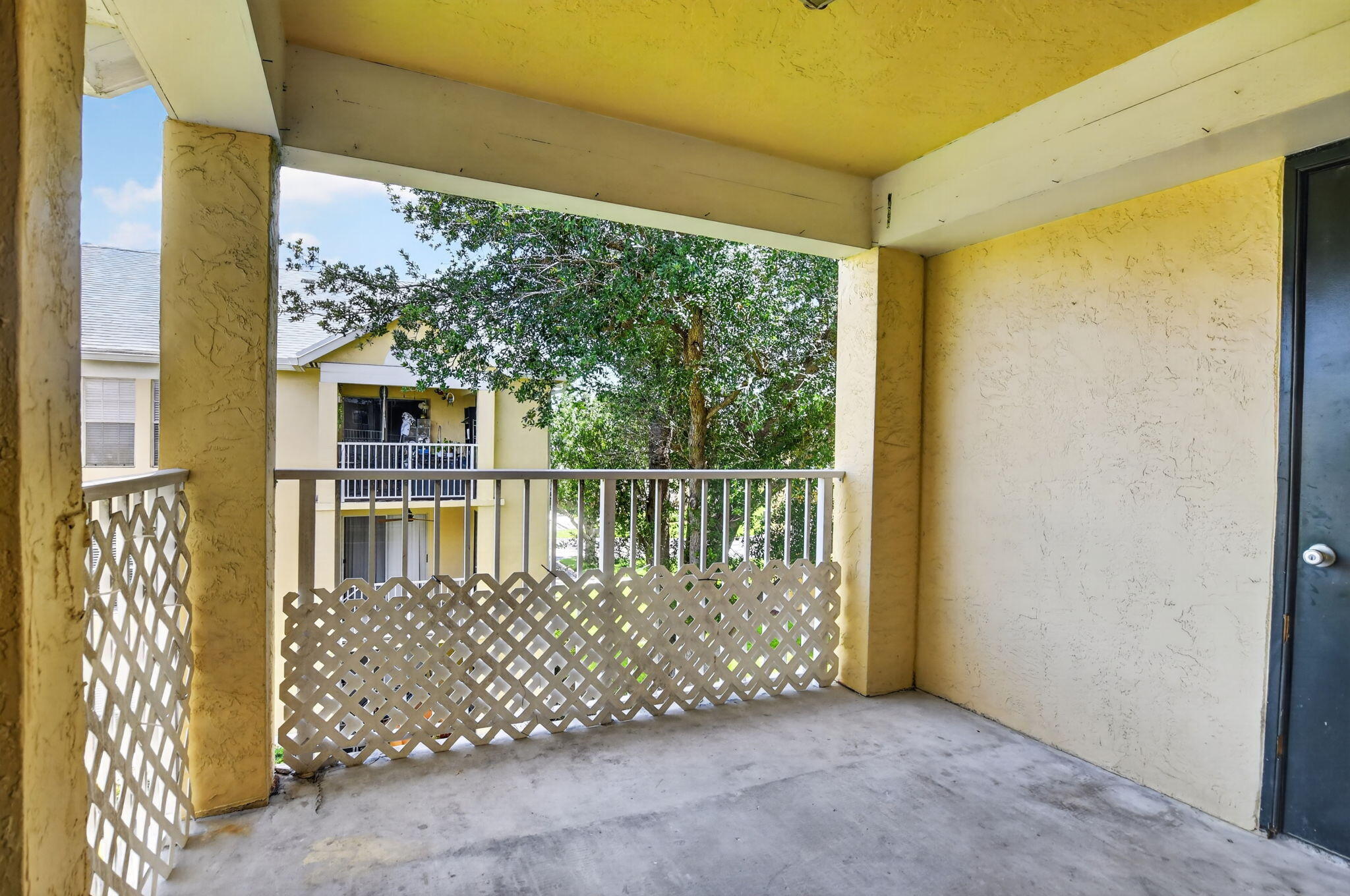 6323 La Costa Drive M