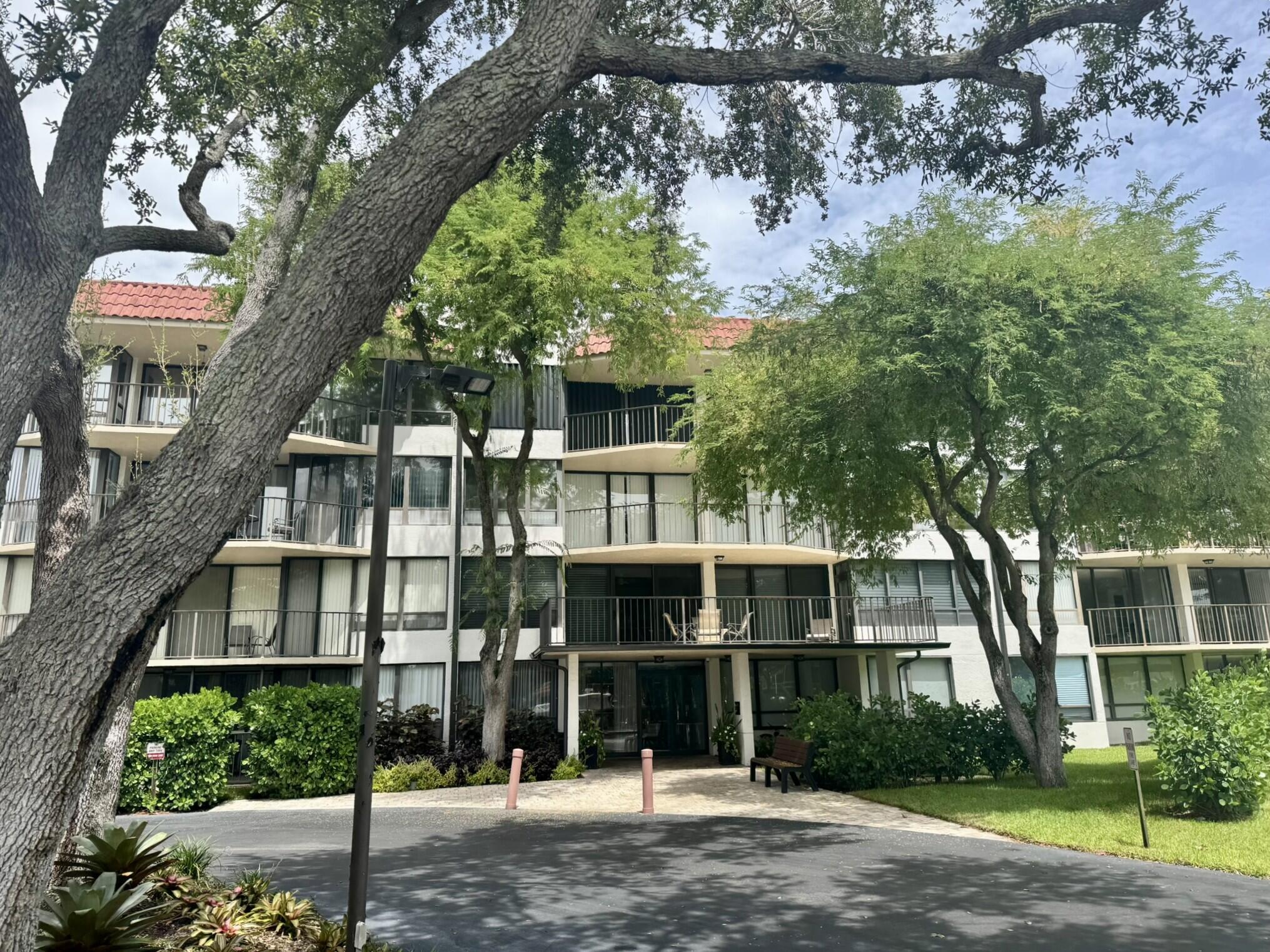 799 Jeffery Street 4100