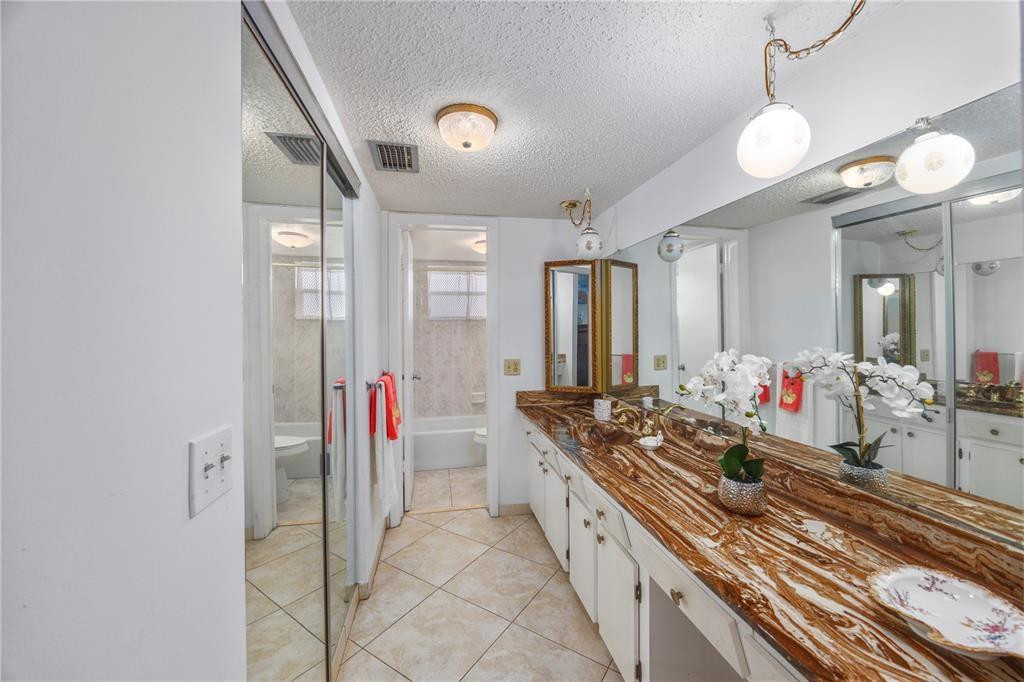 3990 NW 42nd Avenue 311