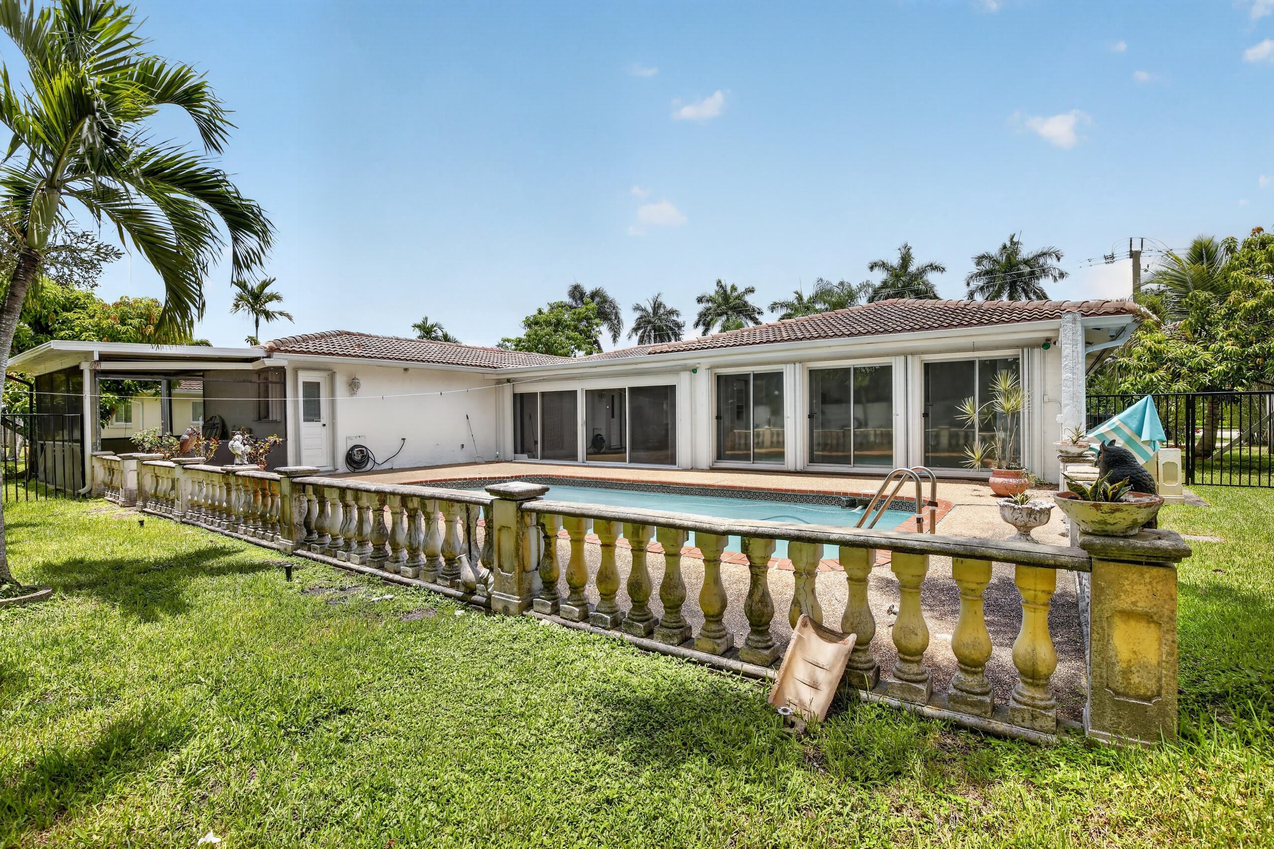 410 Bonaventure Boulevard