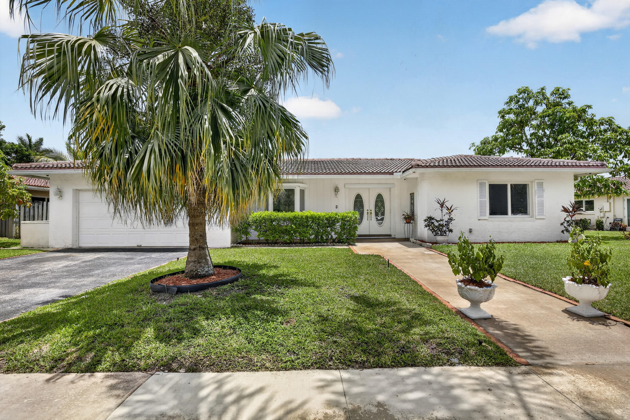 410 Bonaventure Boulevard