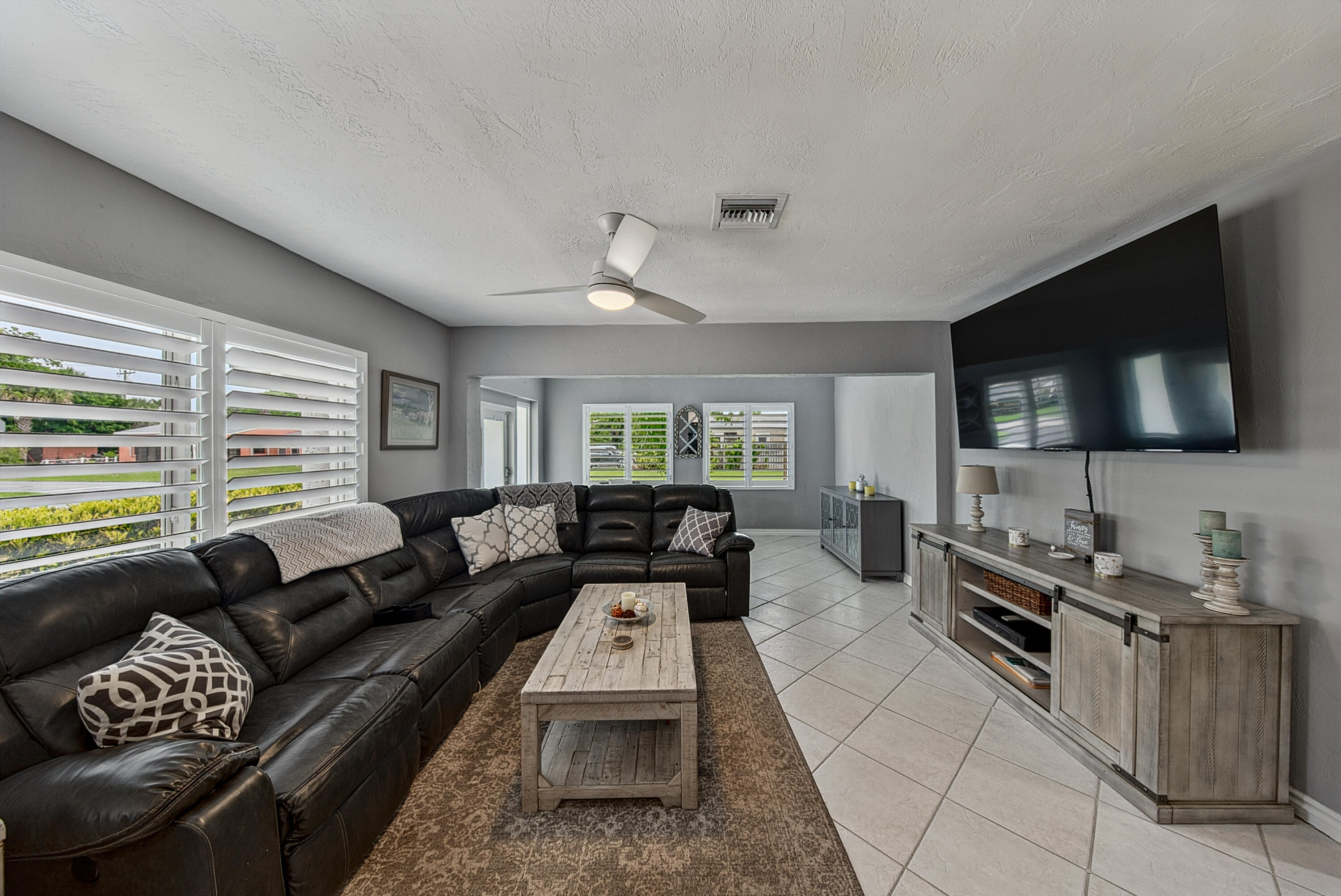 800 SW 19TH Street