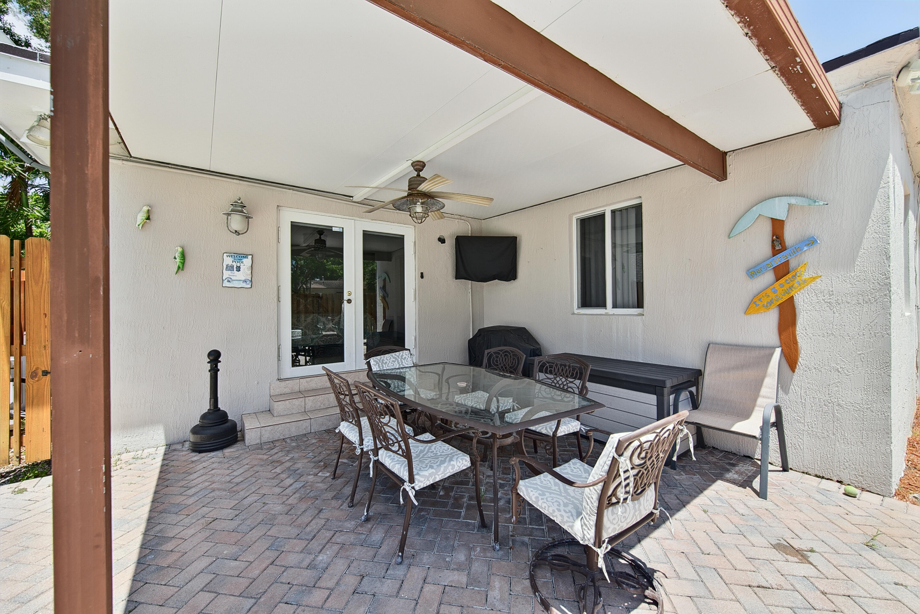 800 SW 19TH Street