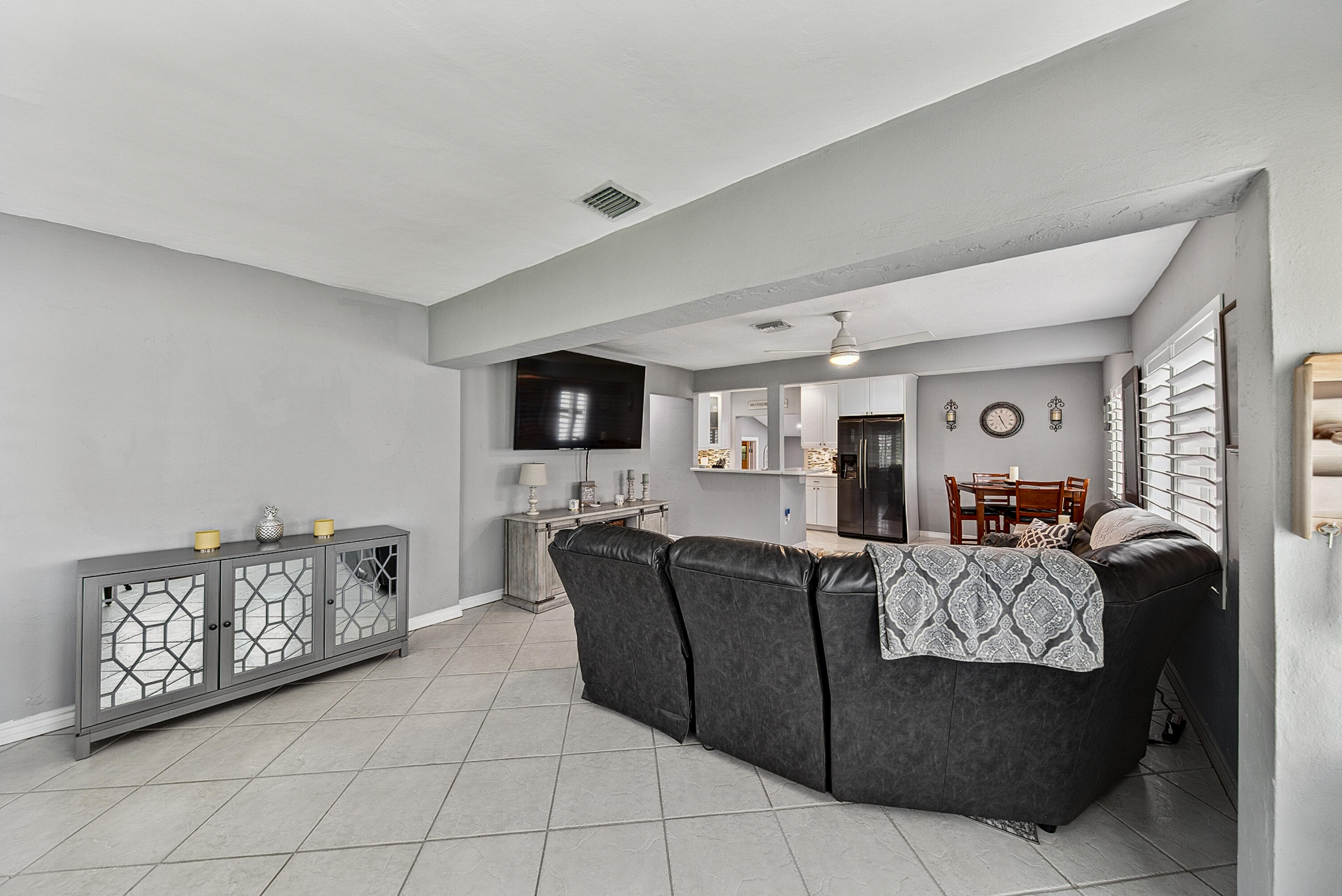 800 SW 19TH Street