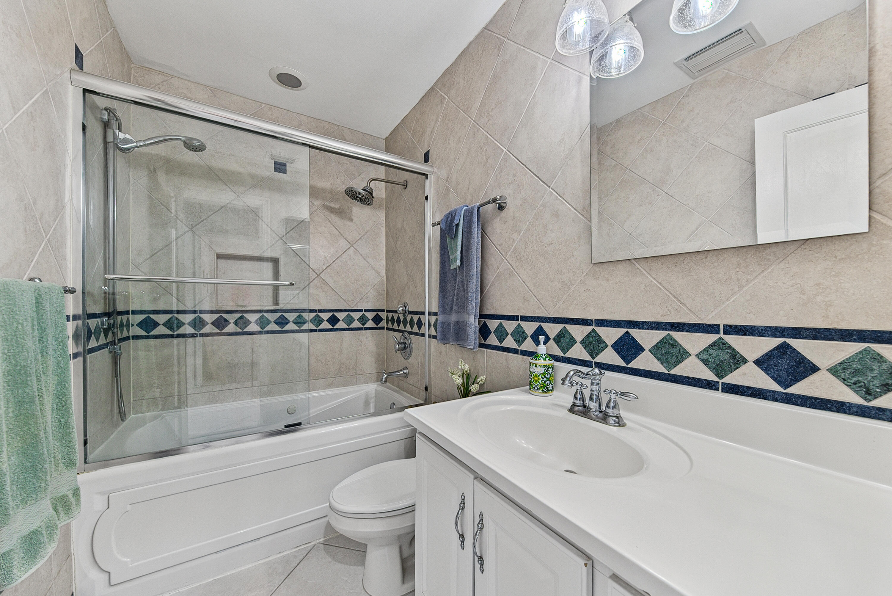800 SW 19TH Street