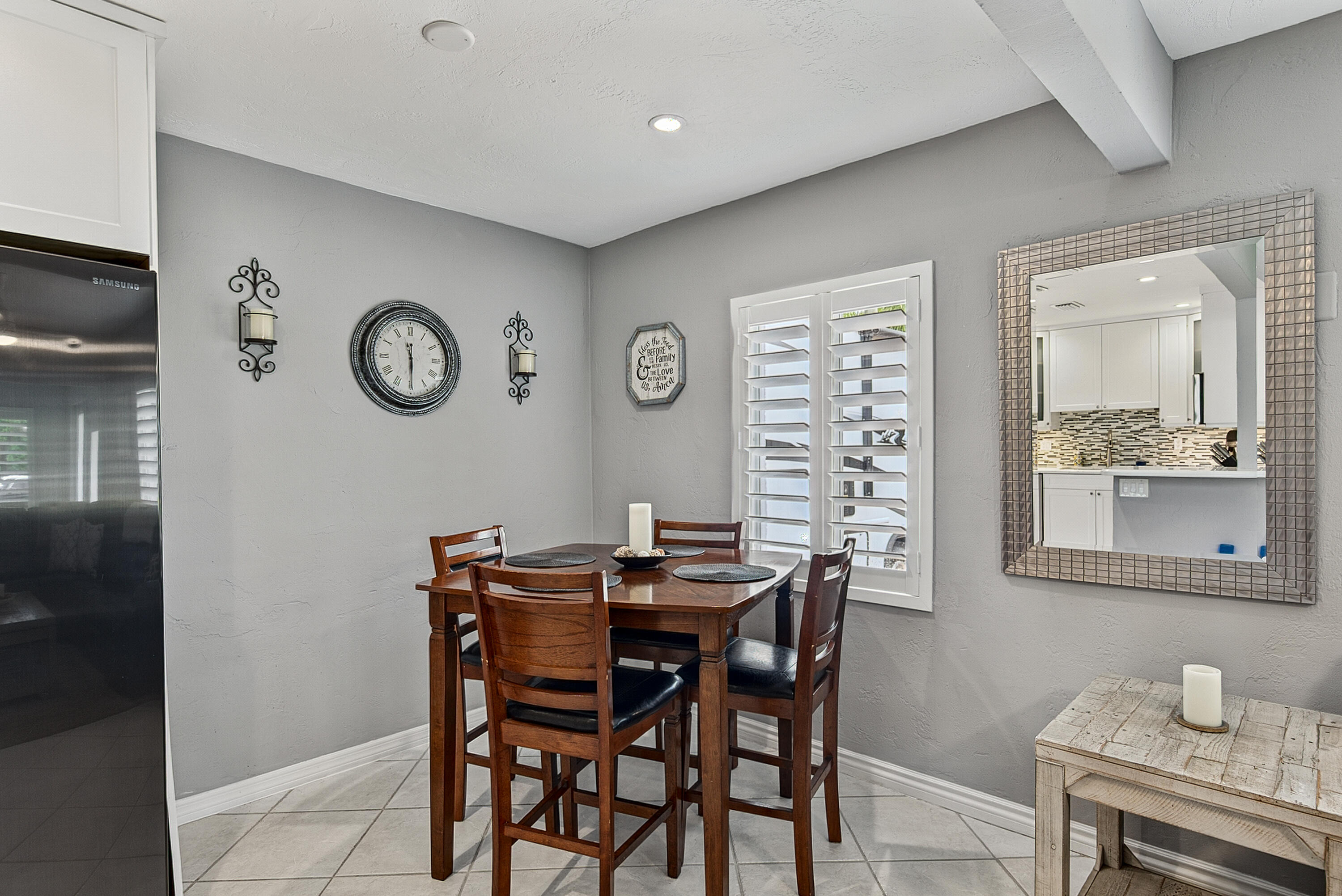 800 SW 19TH Street