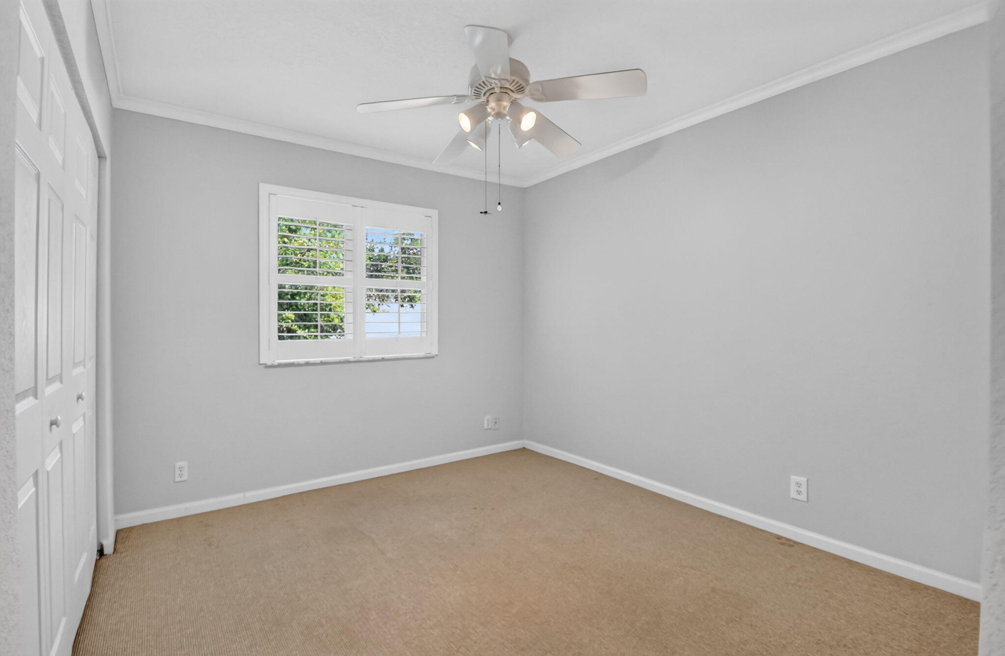3085 N EVERGREEN Circle