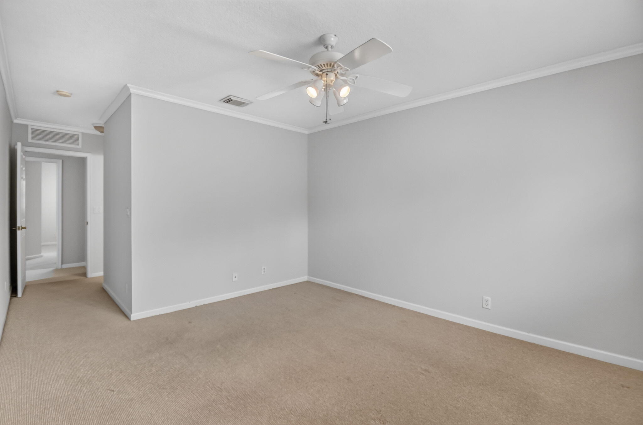 3085 N EVERGREEN Circle