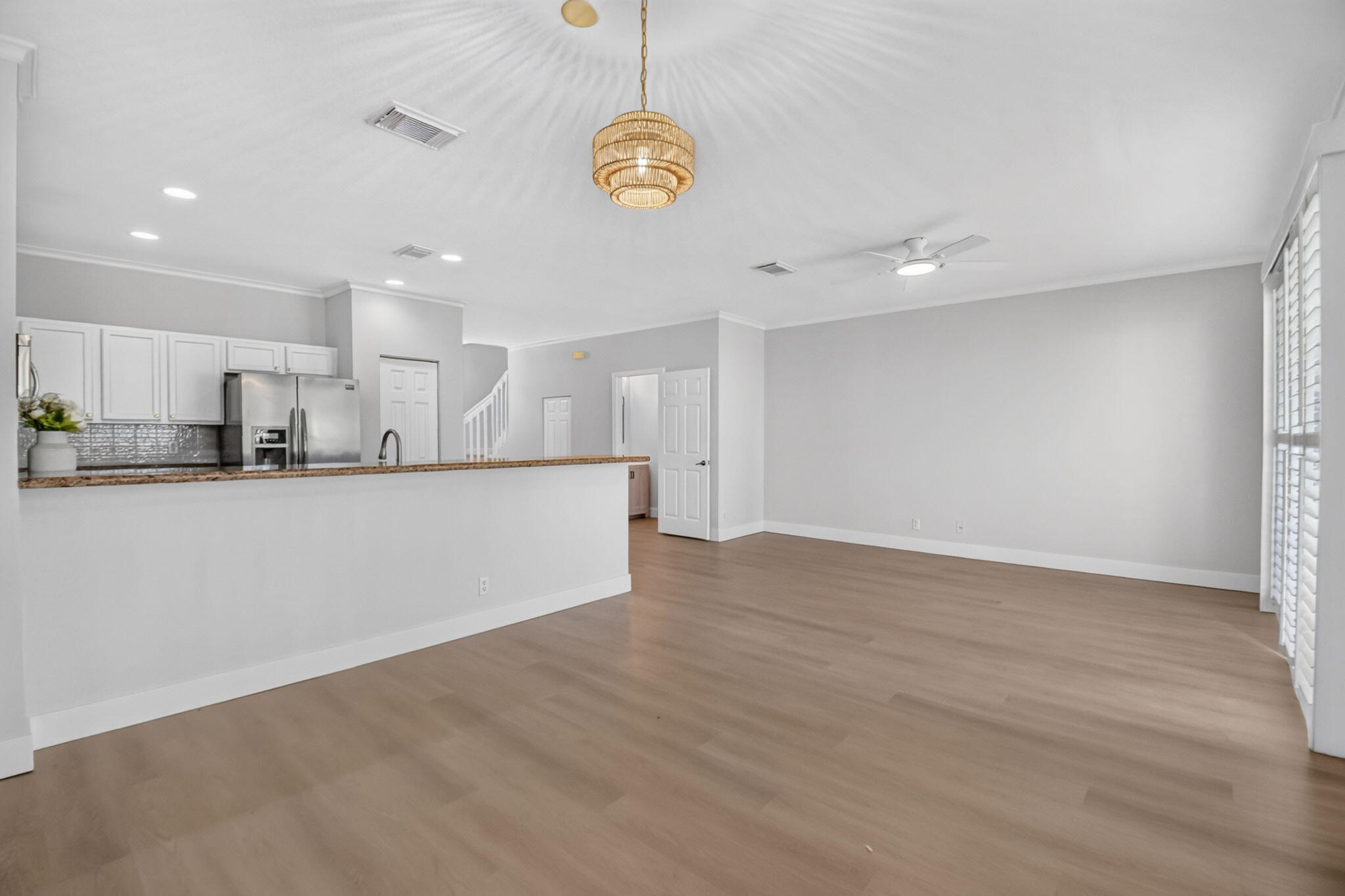 3085 N EVERGREEN Circle