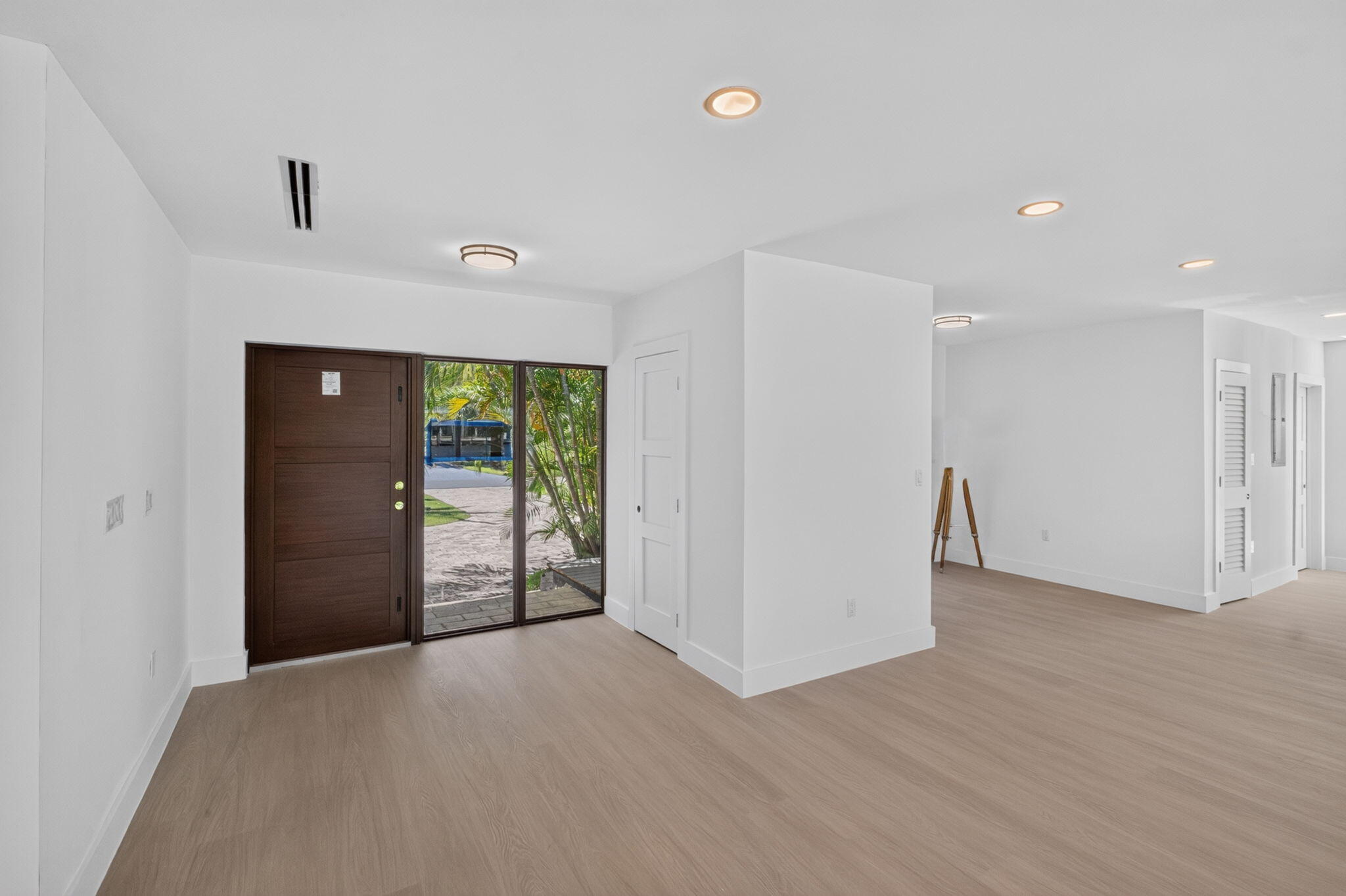 631 N Mashta Drive
