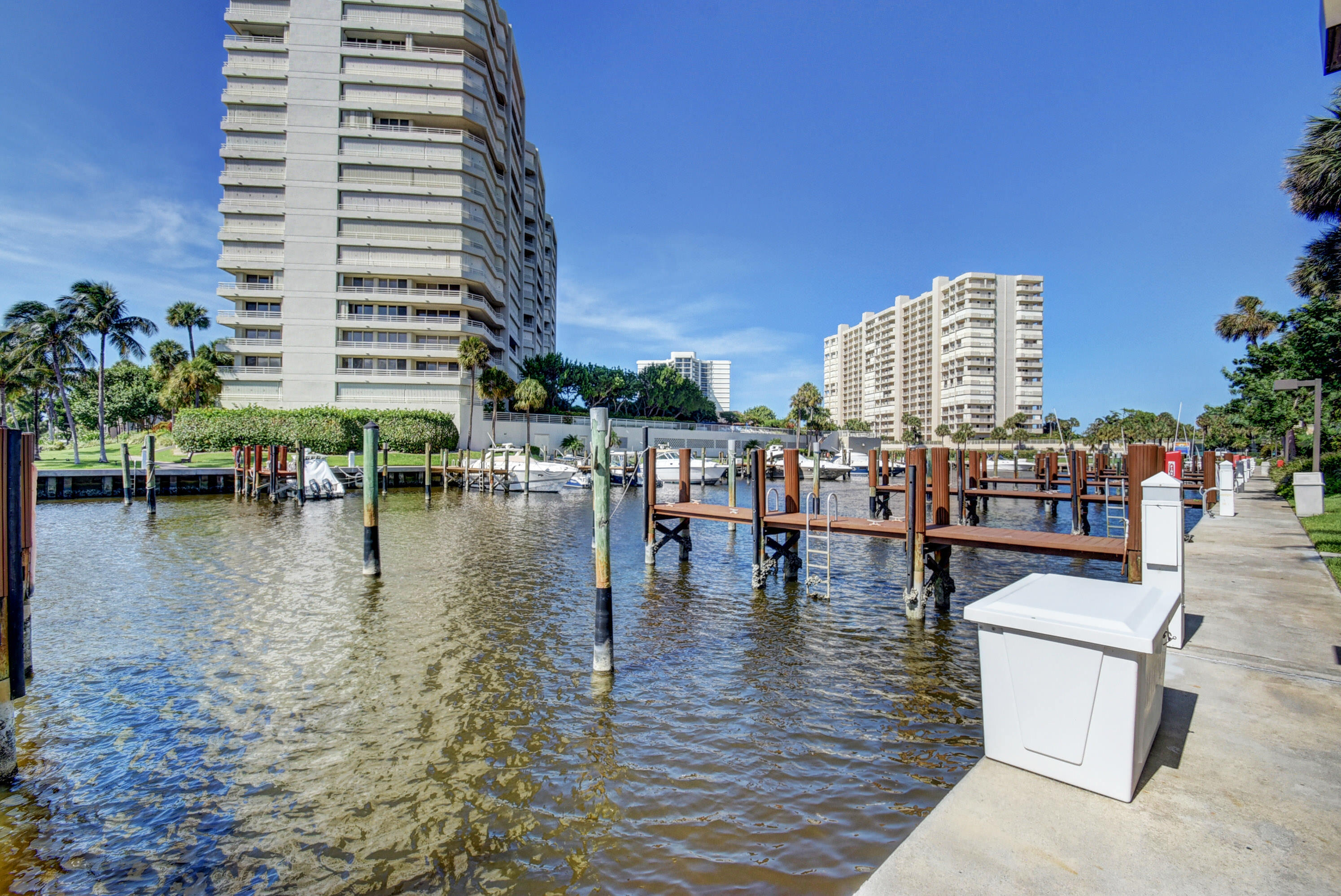 4301 N OCEAN Boulevard 507