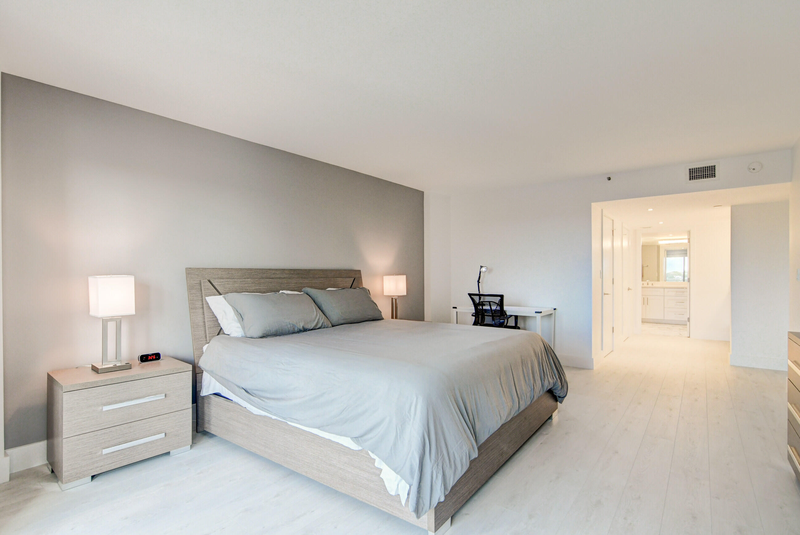 4301 N OCEAN Boulevard 507