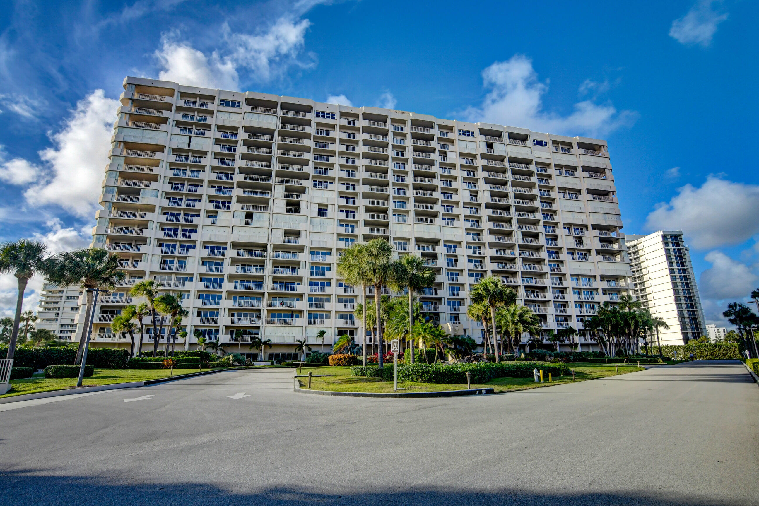 4301 N OCEAN Boulevard 507
