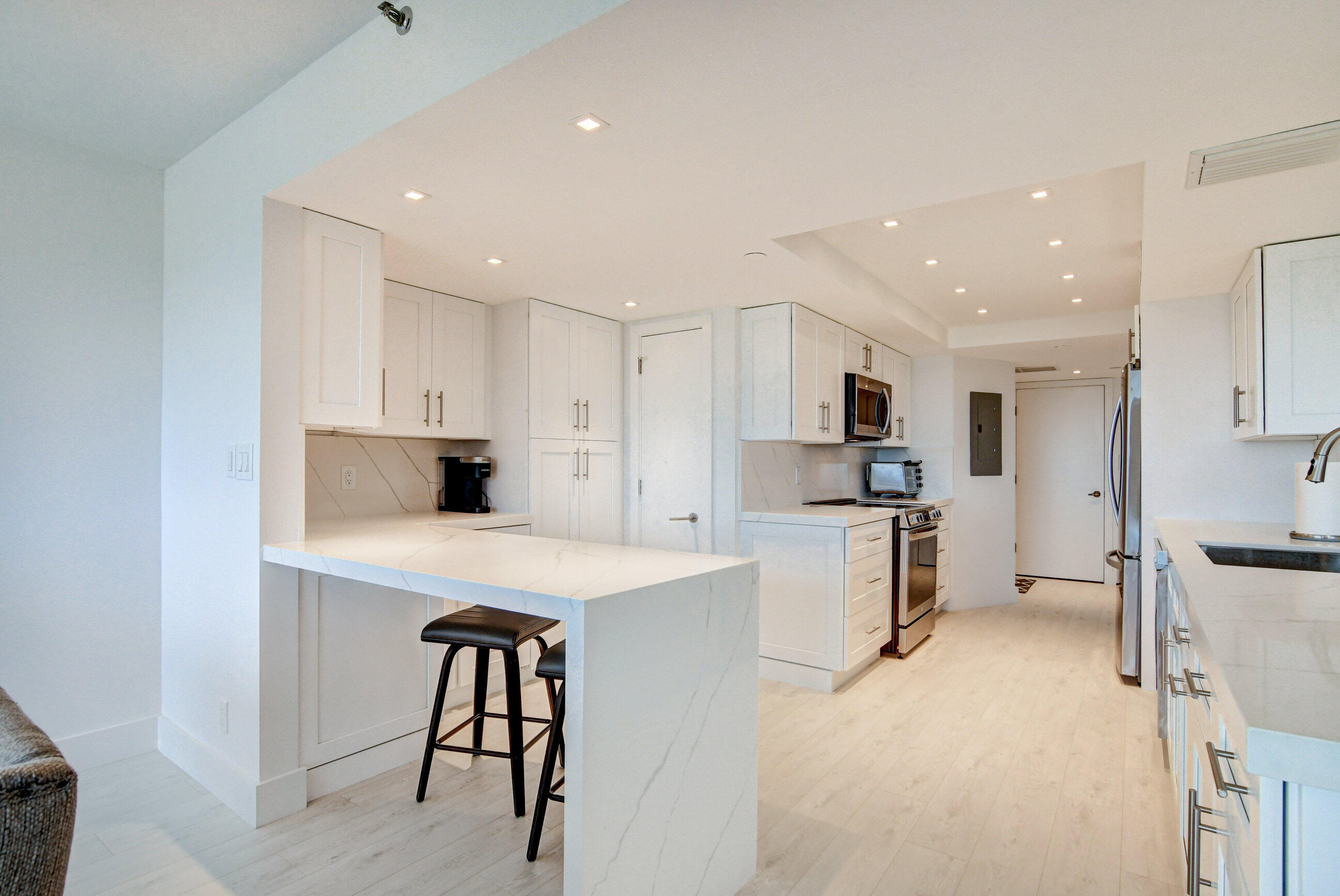4301 N OCEAN Boulevard 507