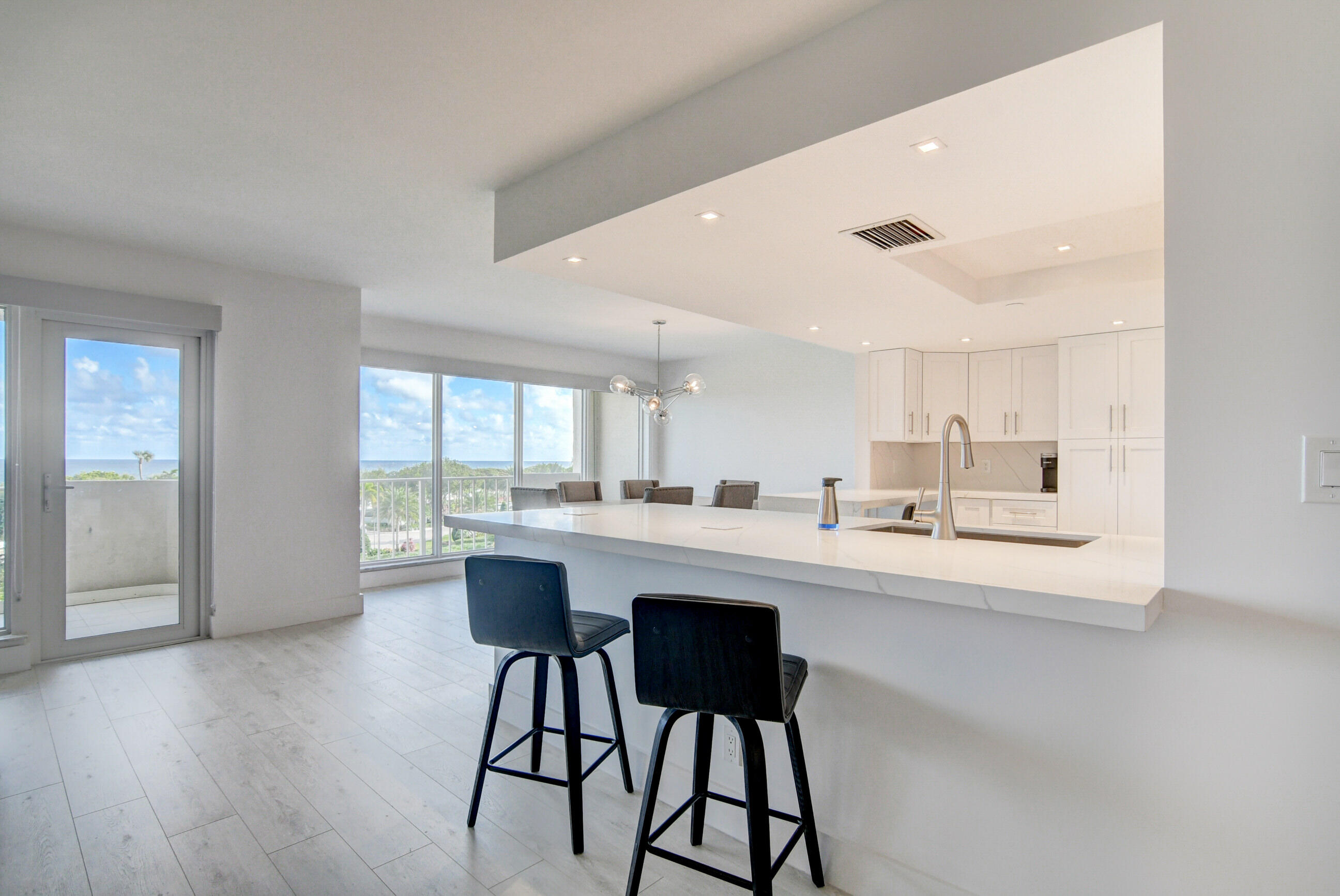 4301 N OCEAN Boulevard 507