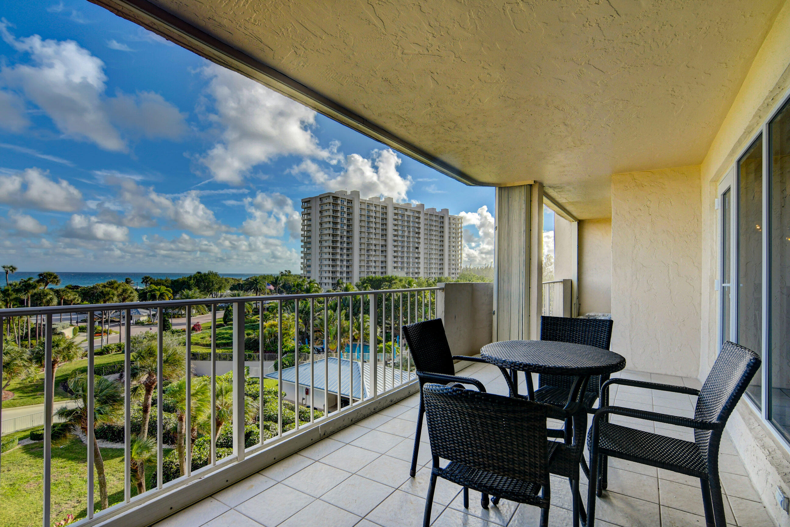 4301 N OCEAN Boulevard 507