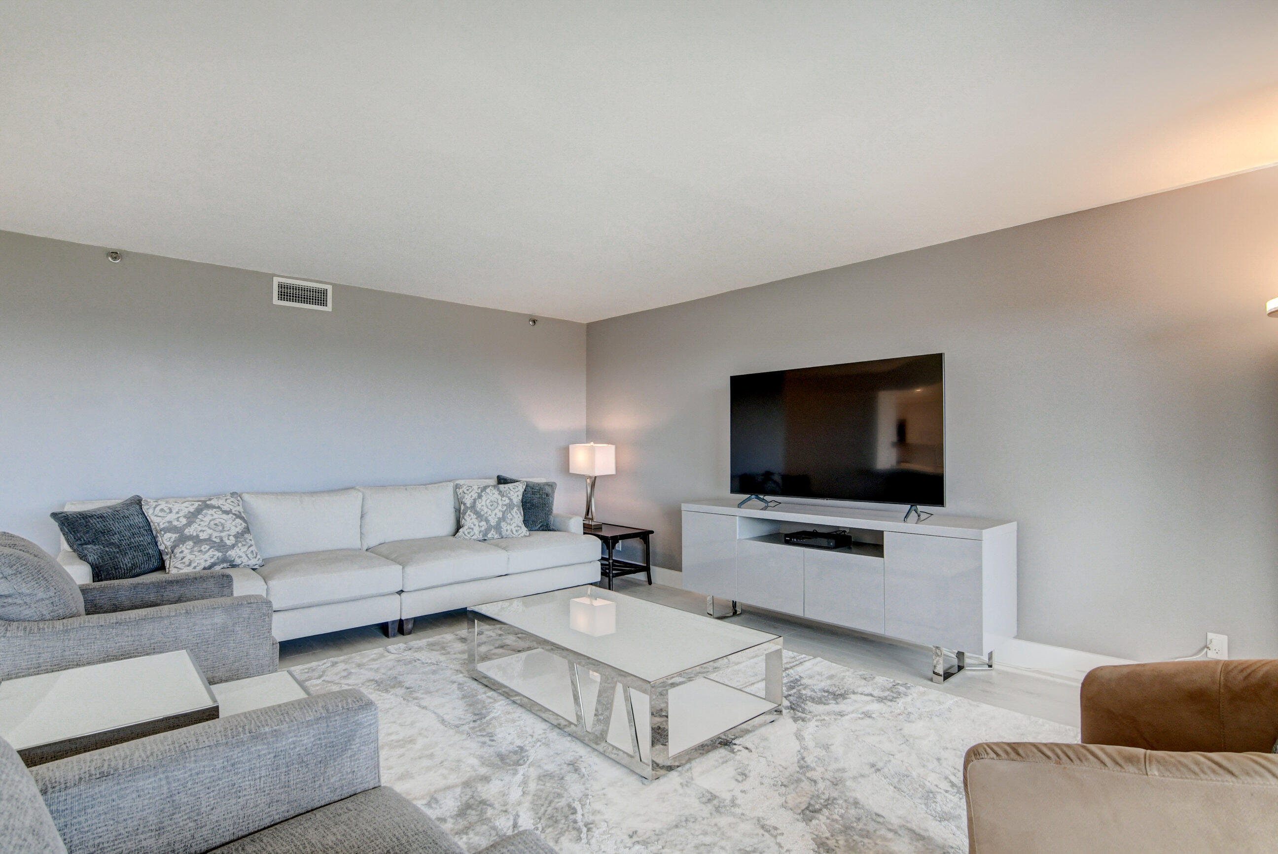 4301 N OCEAN Boulevard 507