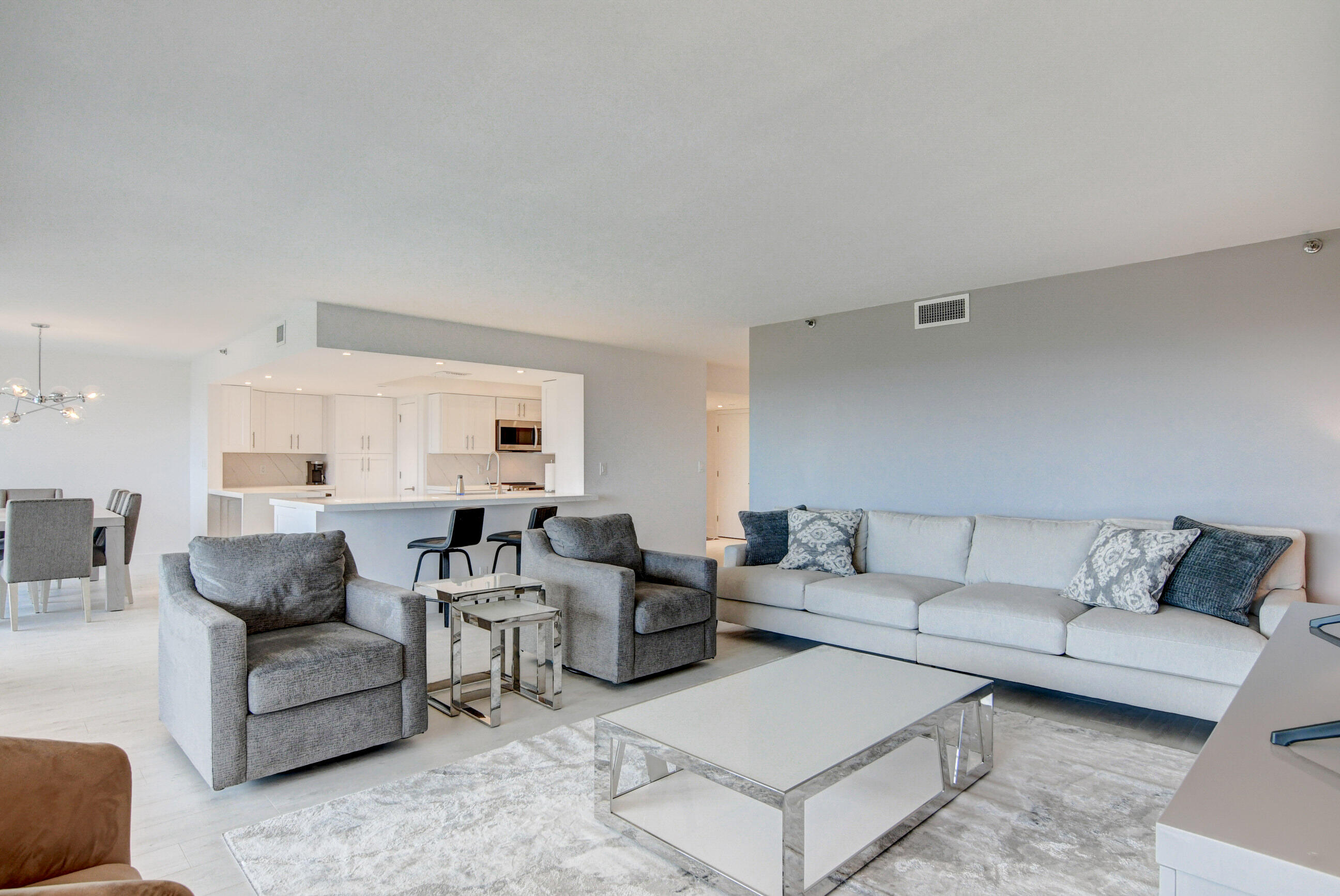 4301 N OCEAN Boulevard 507