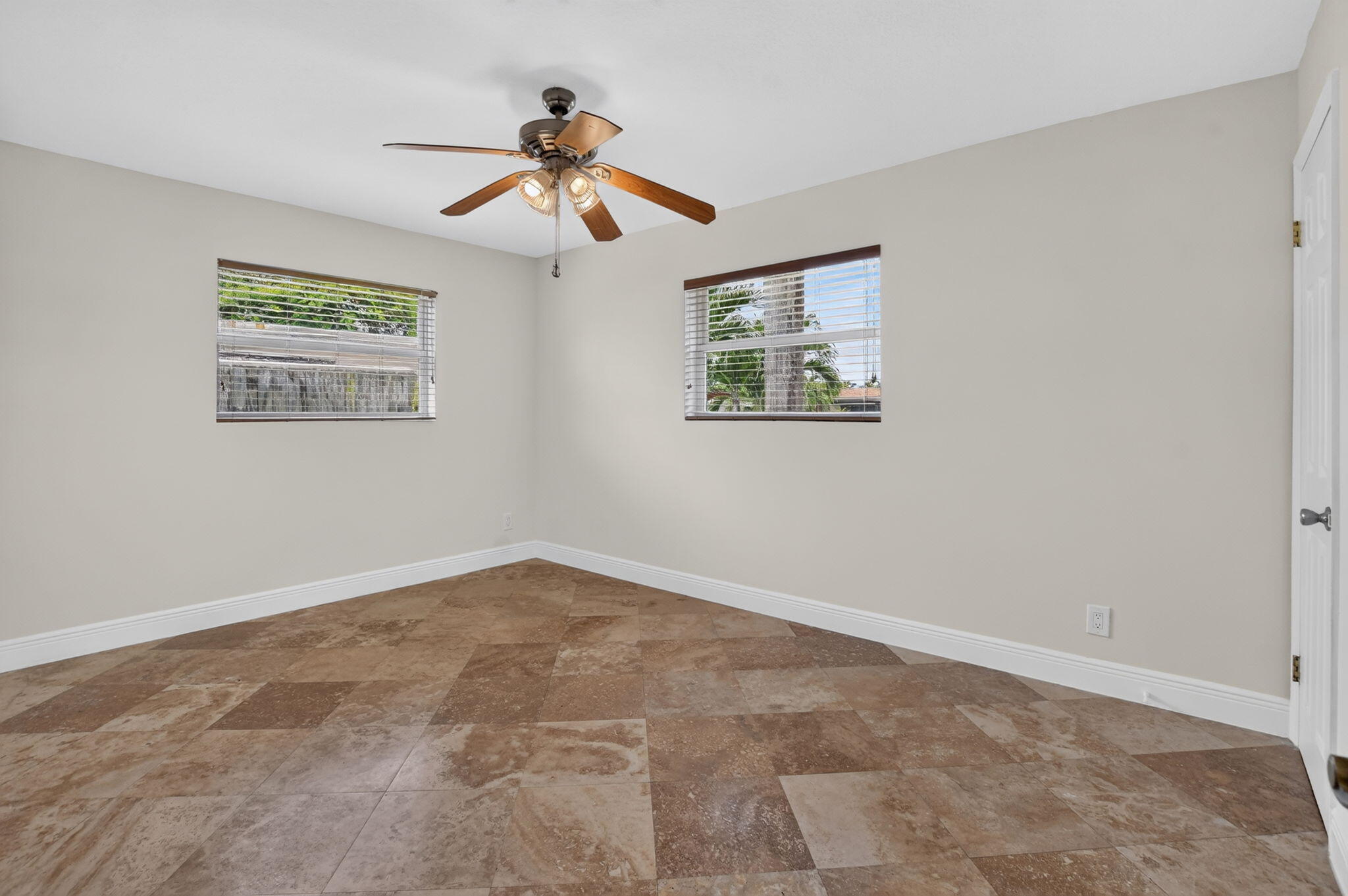 2250 NE 4TH Court