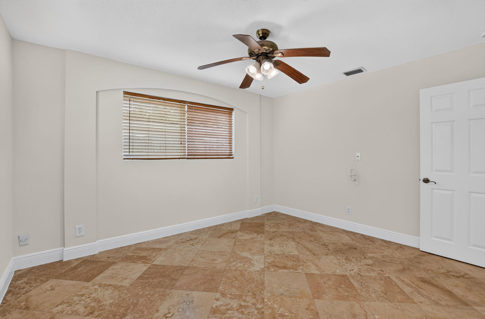 2250 NE 4TH Court