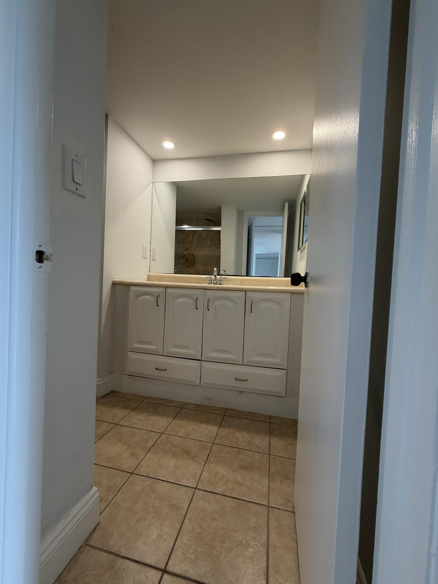 3590 BLUE LAKE Drive 405