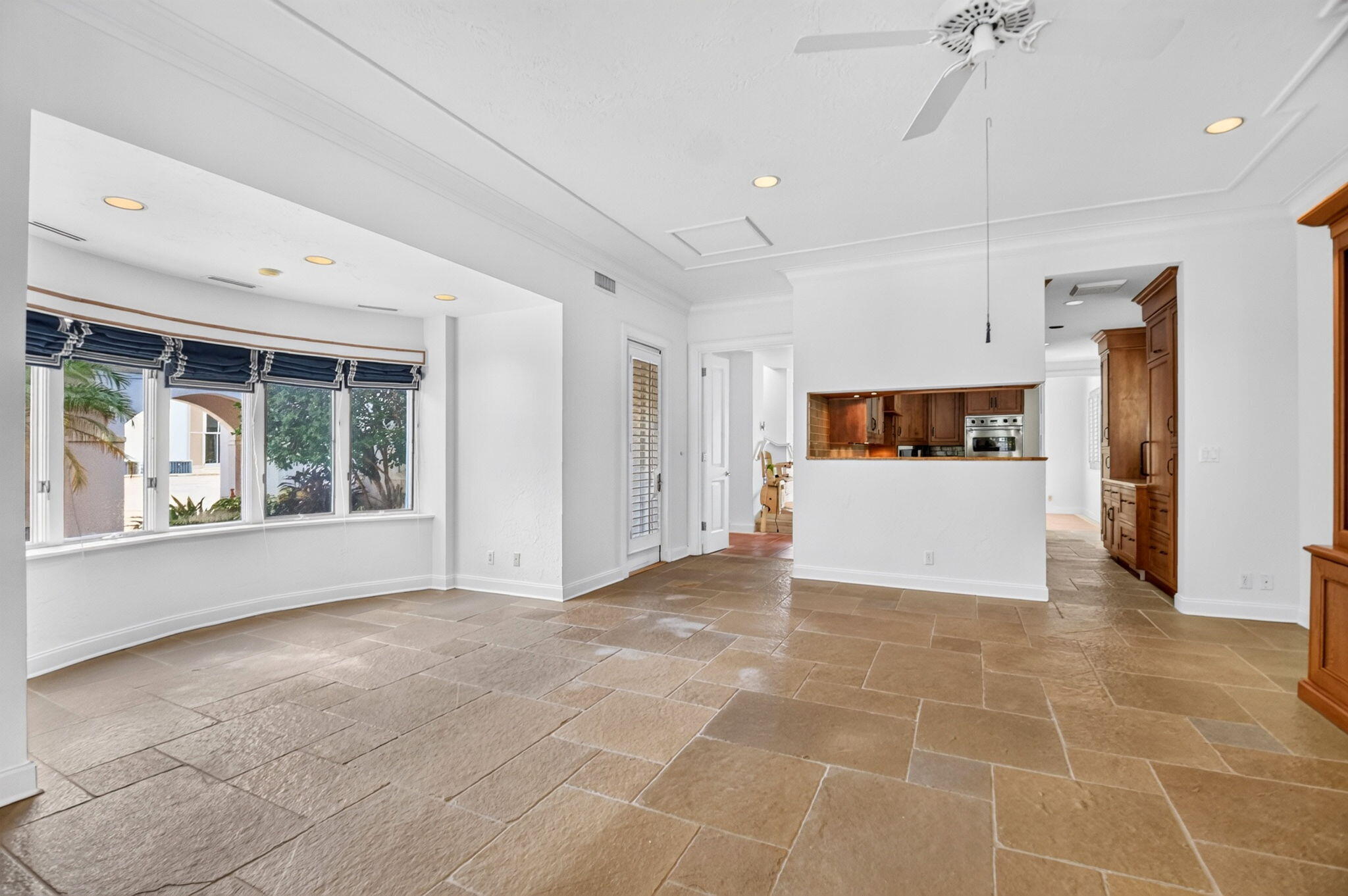 5011 S FLAGLER Drive