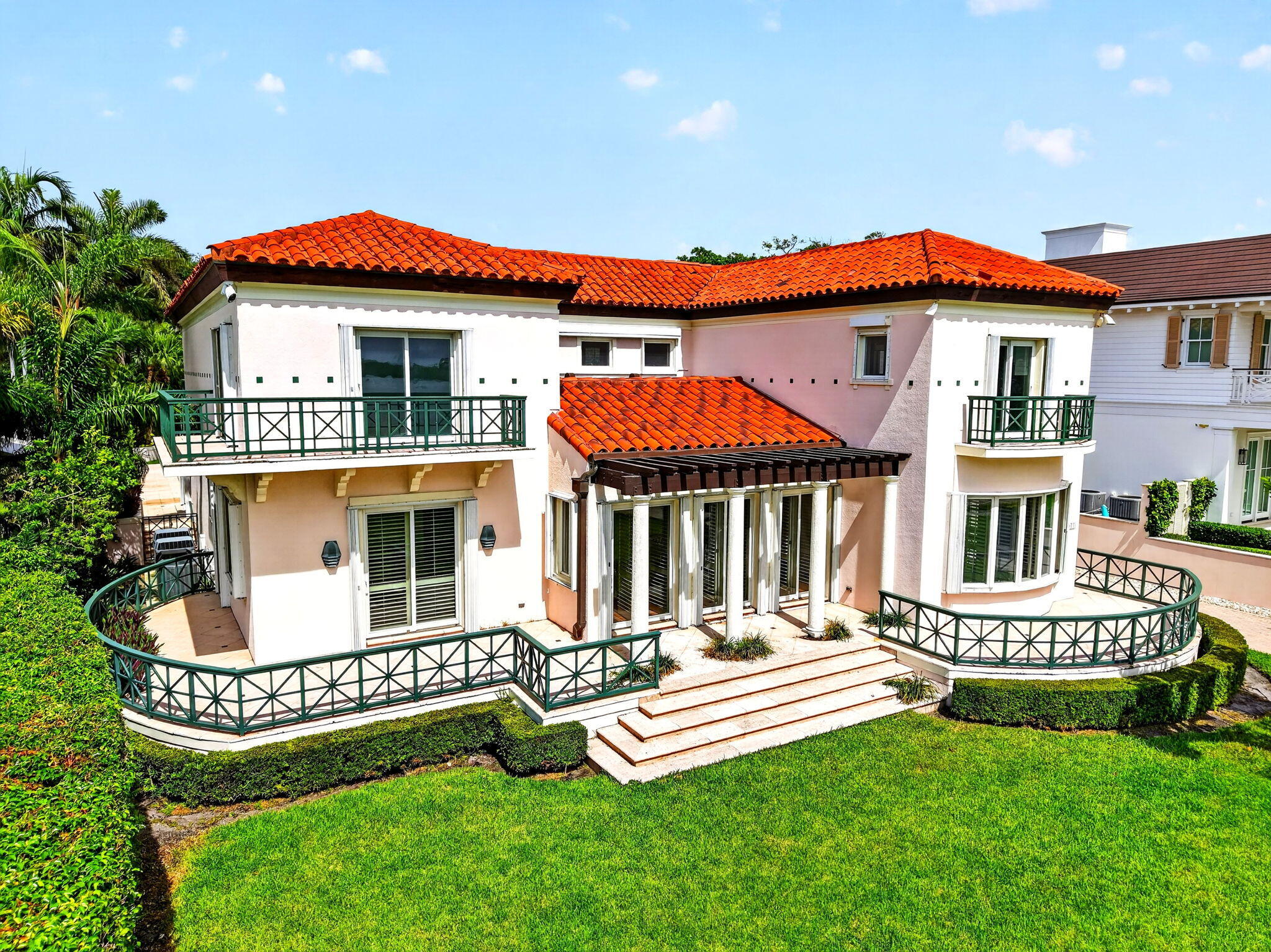 5011 S FLAGLER Drive