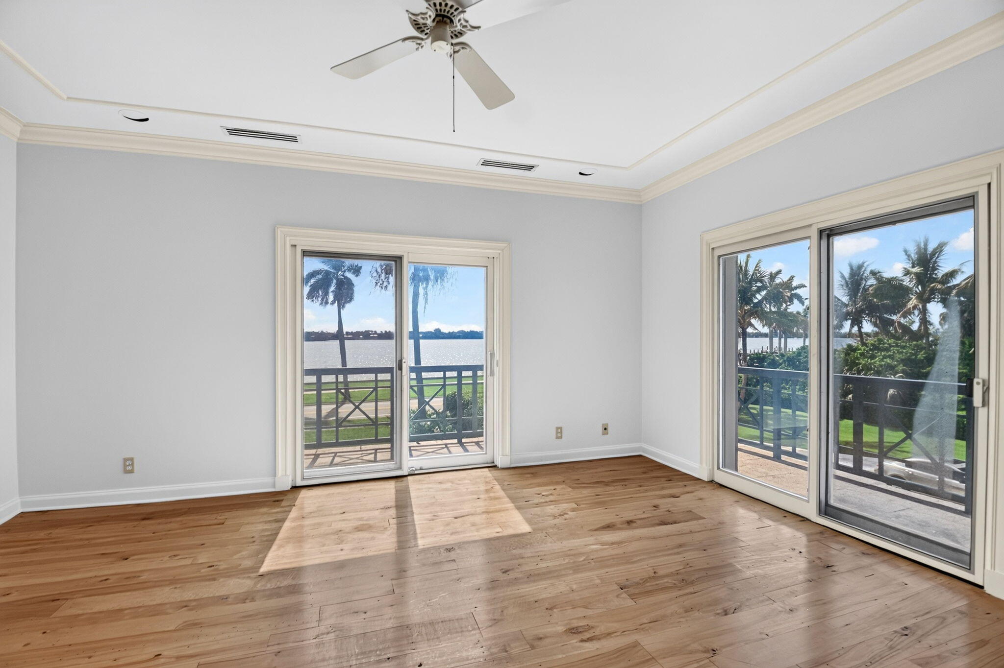 5011 S FLAGLER Drive